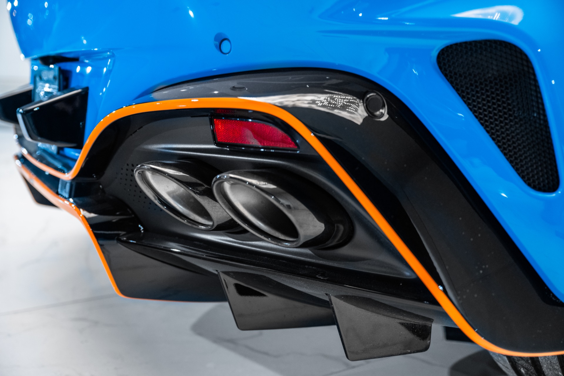 2025 Aston Martin Vantage Base - Photo 43
