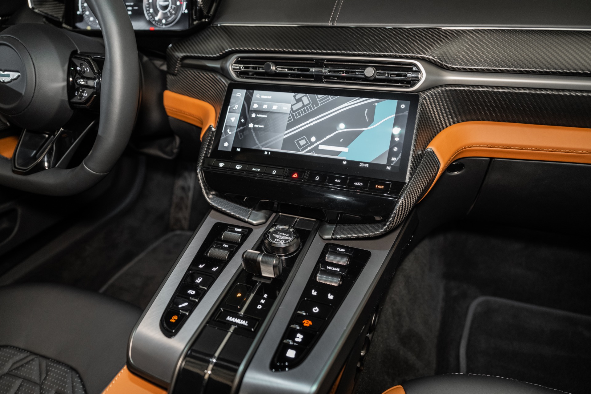2025 Aston Martin Vanquish AM7 photo 19