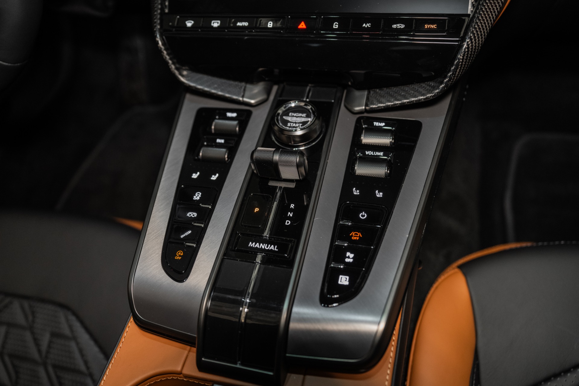 2025 Aston Martin Vanquish AM7 photo 24
