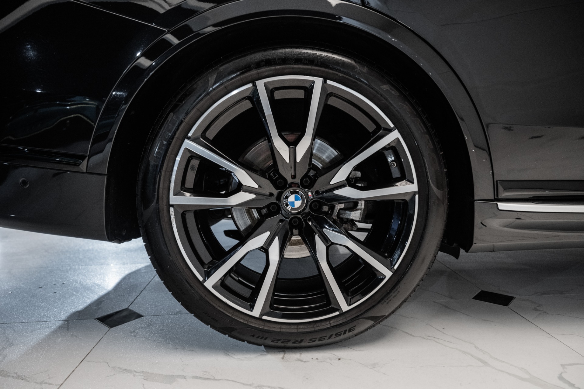 Used 2022 BMW X7 M Sport Package xDrive40i For Sale (Sold