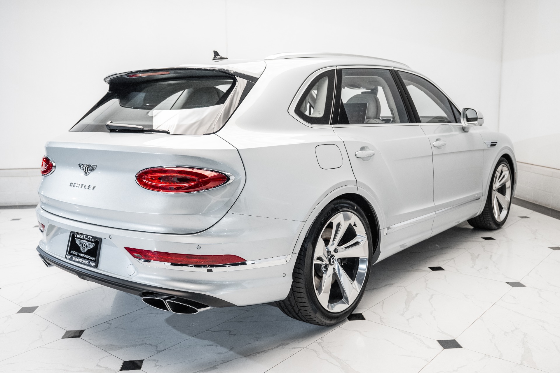 New 2025 Bentley BENTAYGA V8 Azure V8 For Sale (Sold