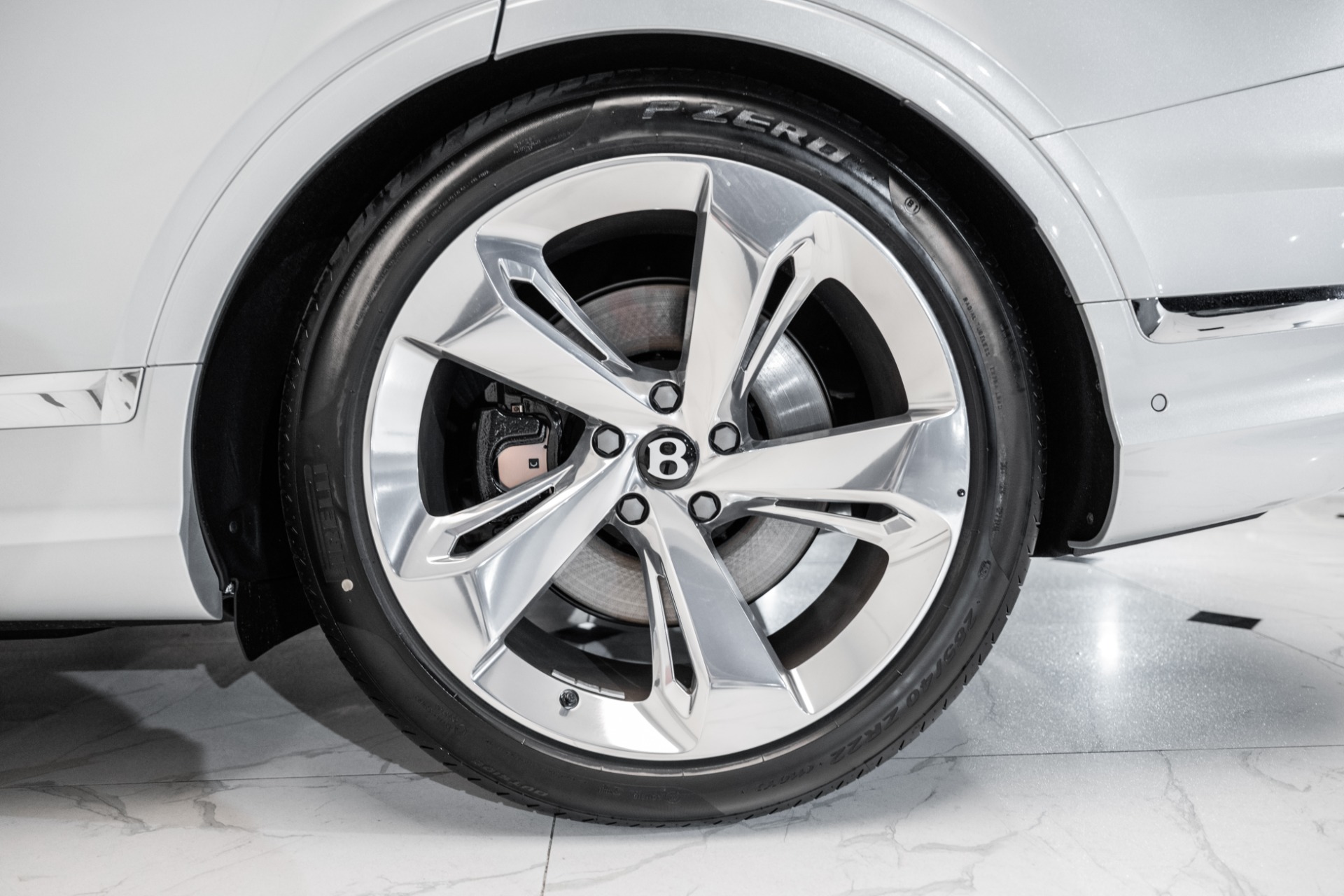 New 2025 Bentley BENTAYGA V8 Azure V8 For Sale | Exclusive