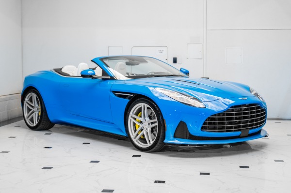  Aston Martin