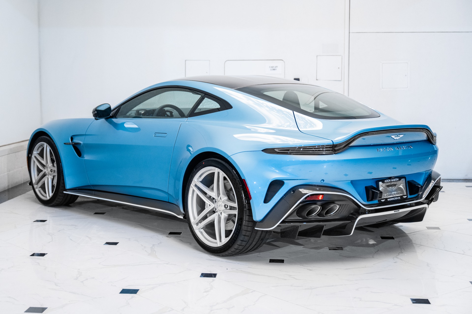 2025 Aston Martin Vantage AM6 photo 2