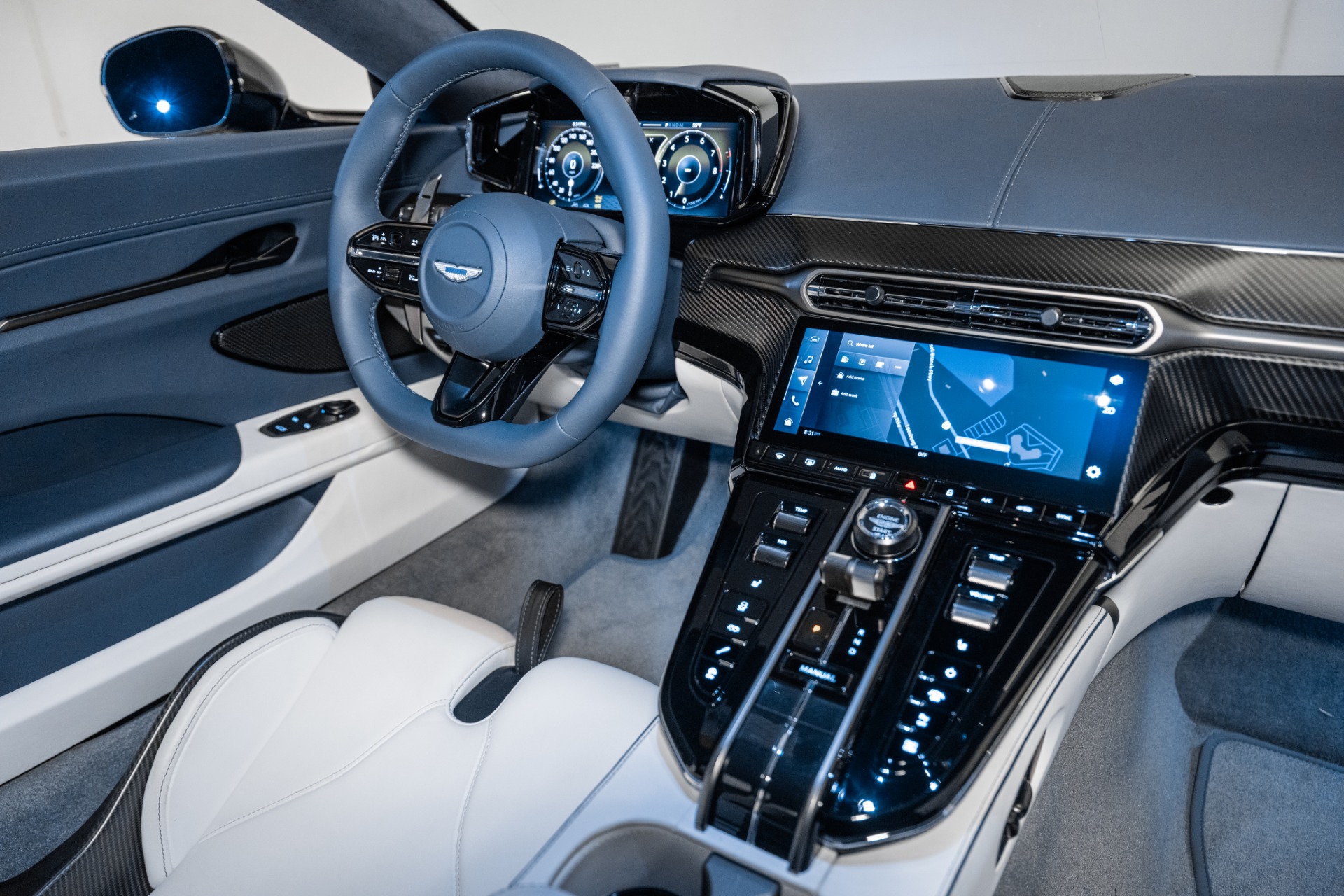2025 Aston Martin Vantage AM6 photo 17