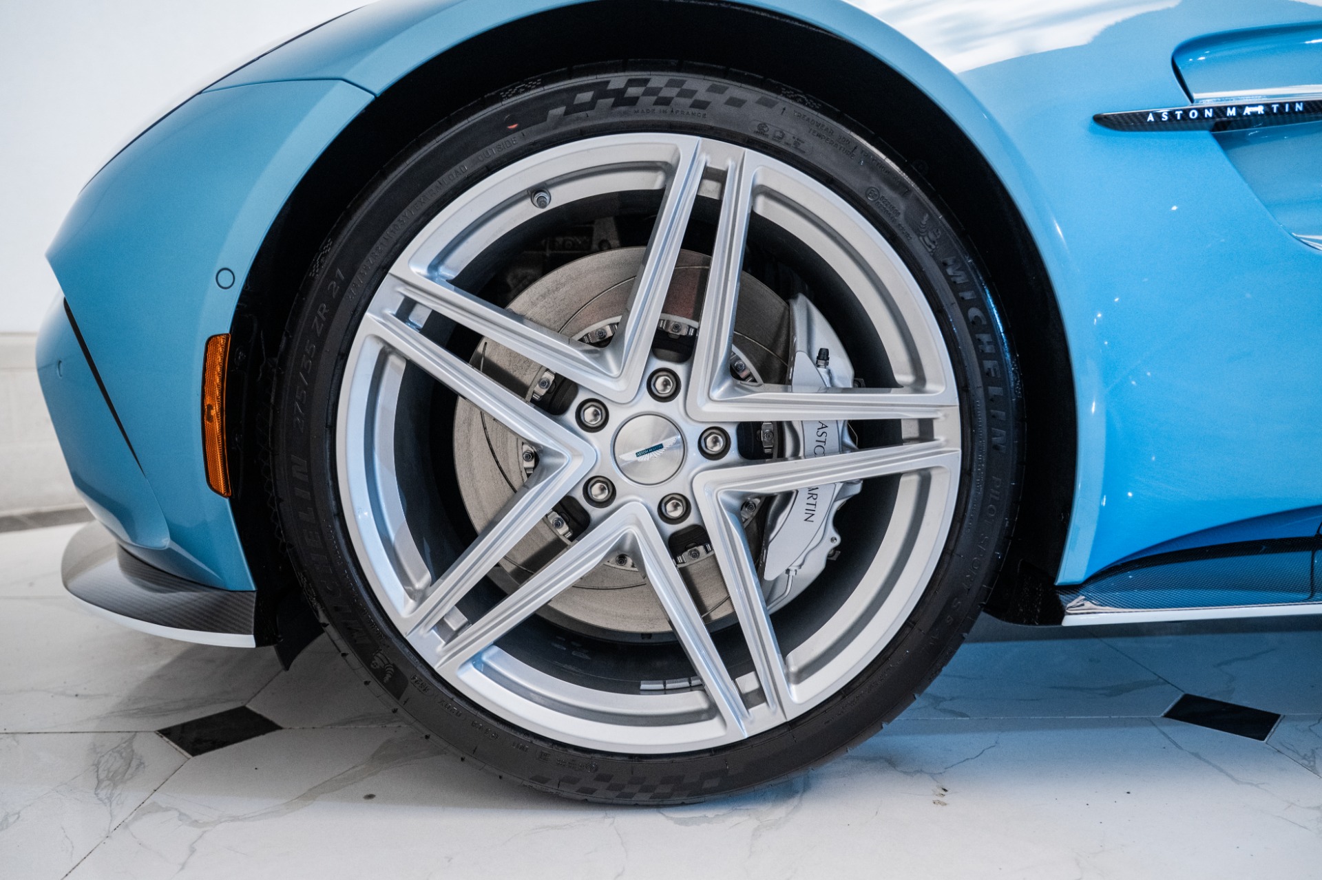 2025 Aston Martin Vantage AM6 photo 4