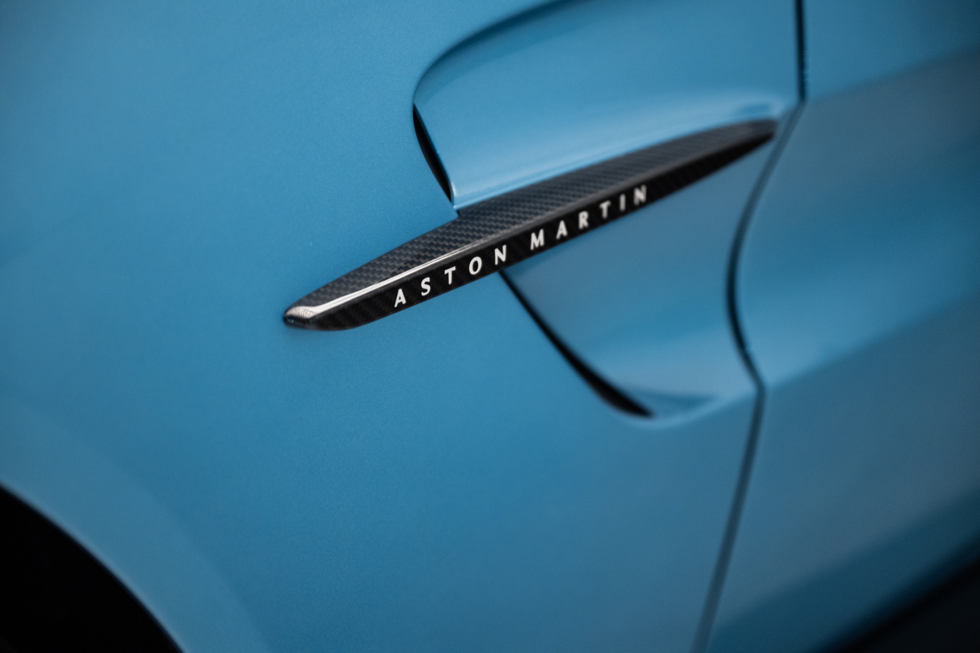 2025 Aston Martin Vantage AM6 photo 38