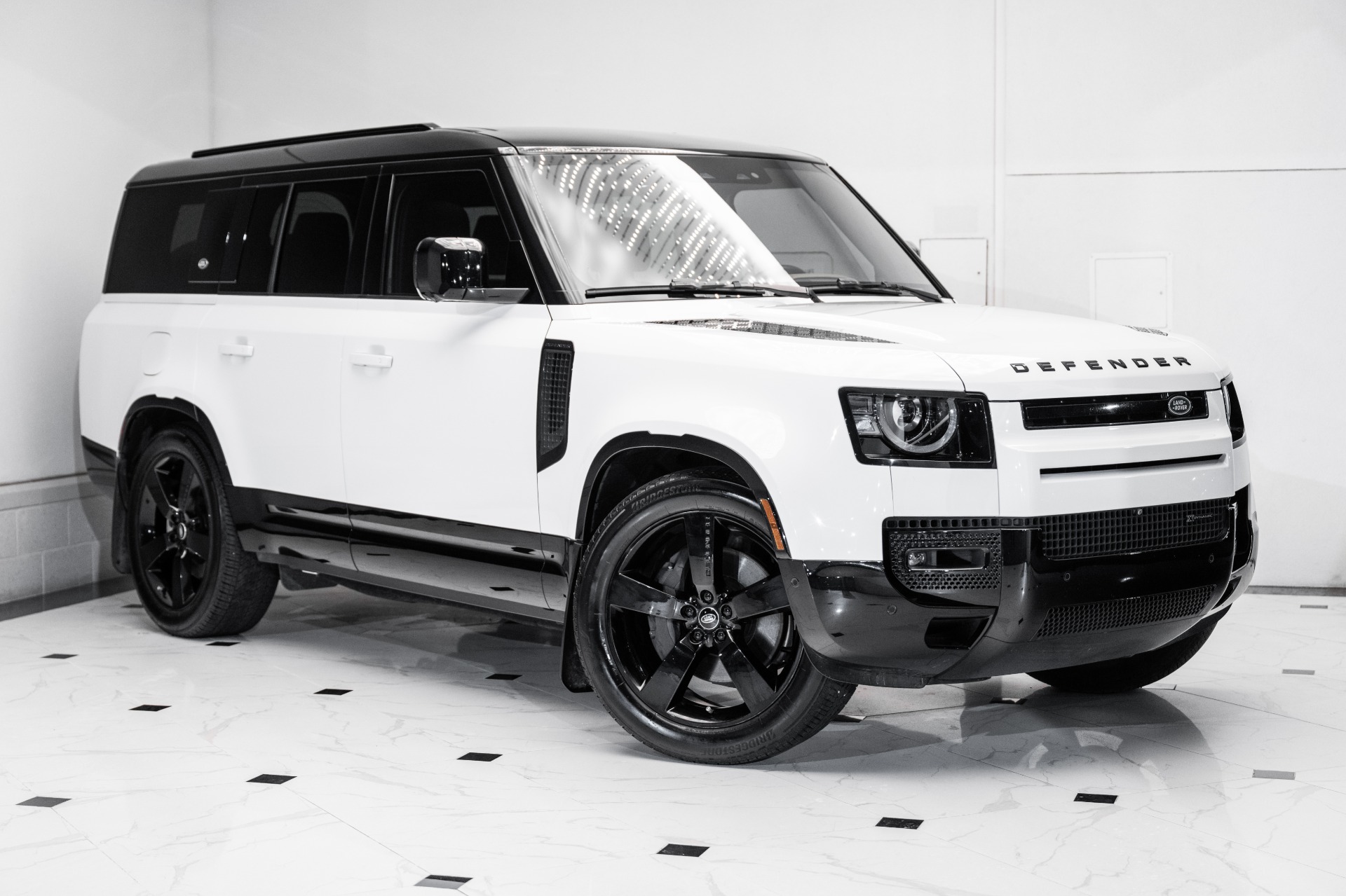 Rocker Panel Kit | LAND ROVER DEFENDER 90 X-DYNAMIC 2023 Rocker Panel Kit | LAND ROVER DEFENDER 90 X-DYNAMIC 2023