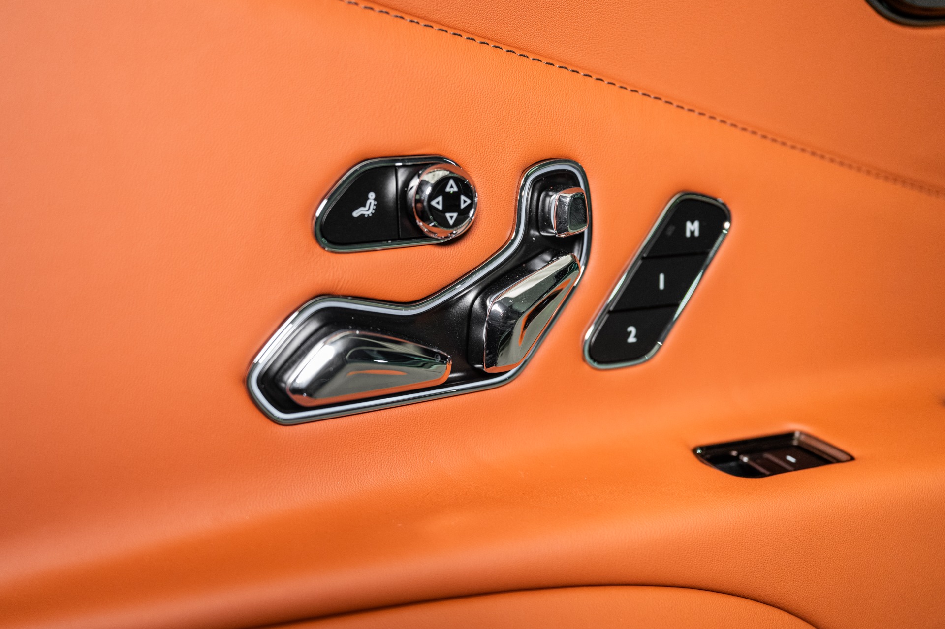 2025 Bentley Flying Spur Speed photo 26