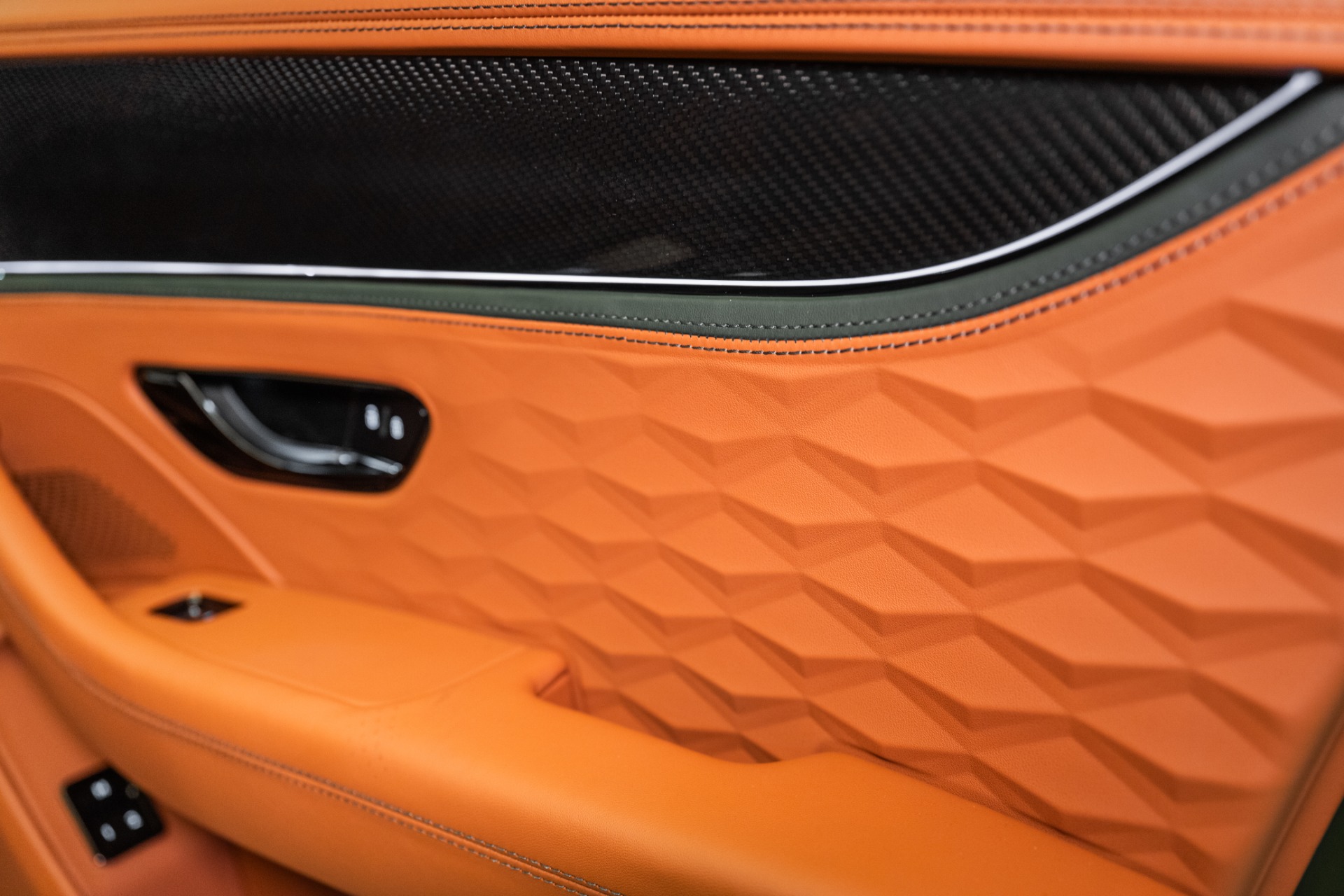 2025 Bentley Flying Spur Speed photo 51