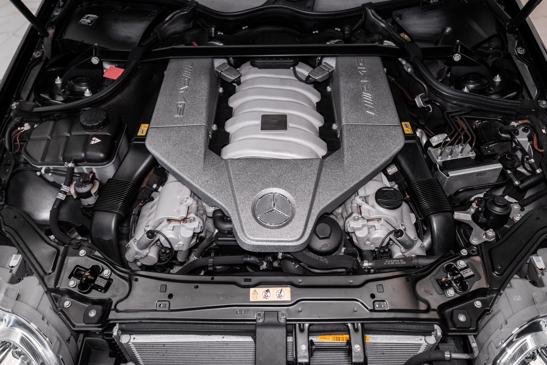 2008 Mercedes Benz CLK 63 AMG photo 17