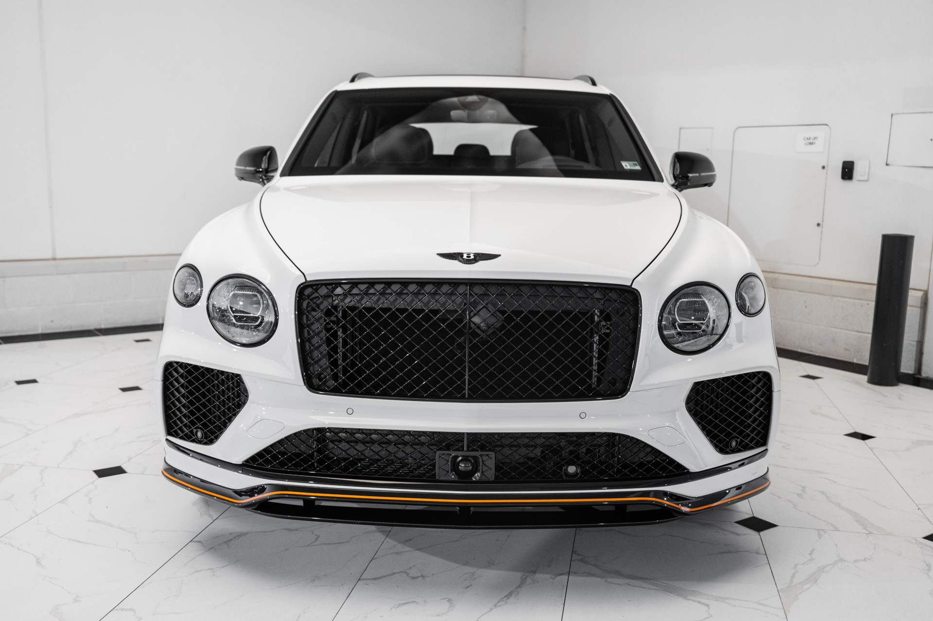 2025 Bentley Bentayga S photo 7