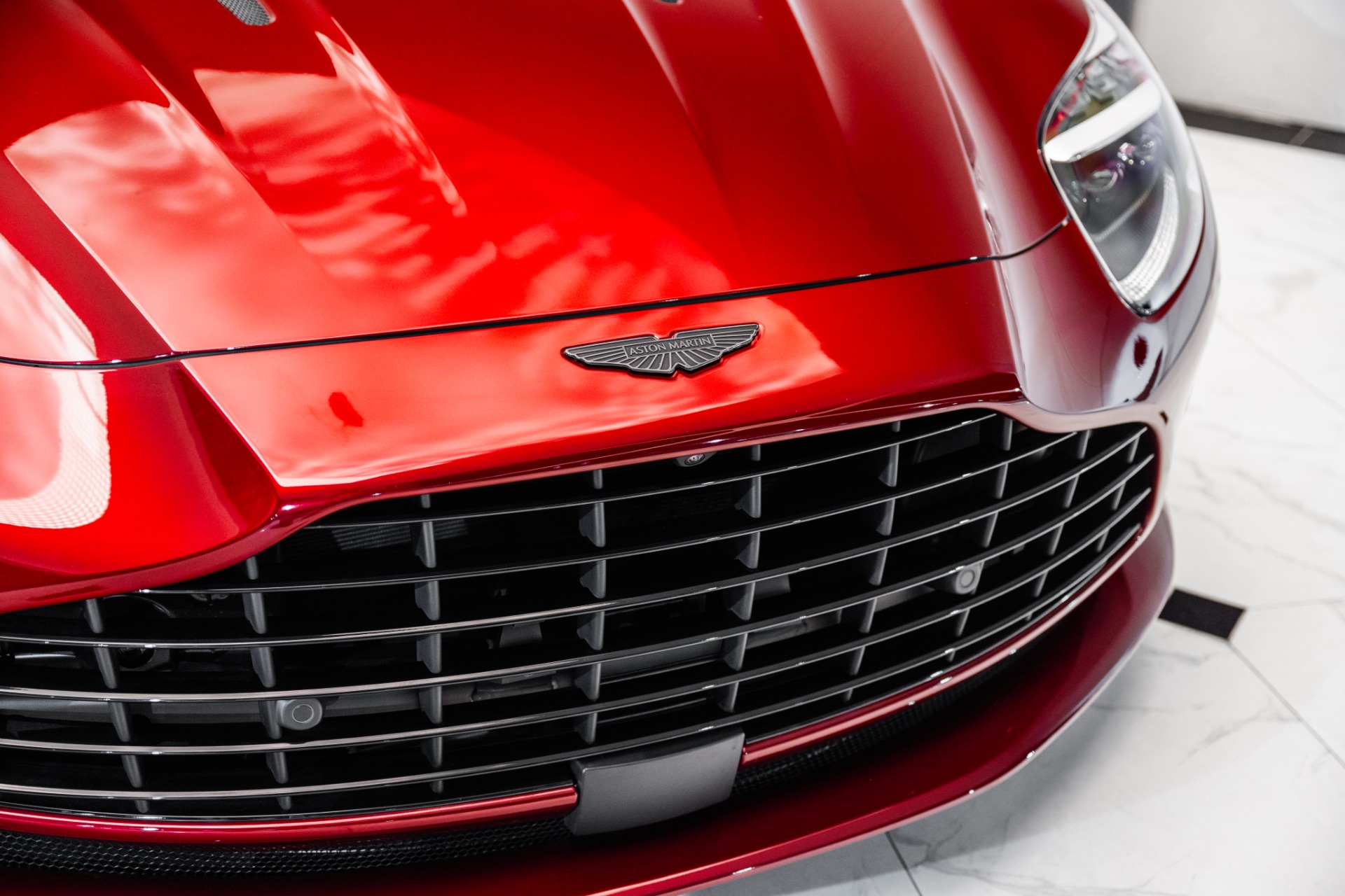 2025 Aston Martin DB12 AM5 photo 42