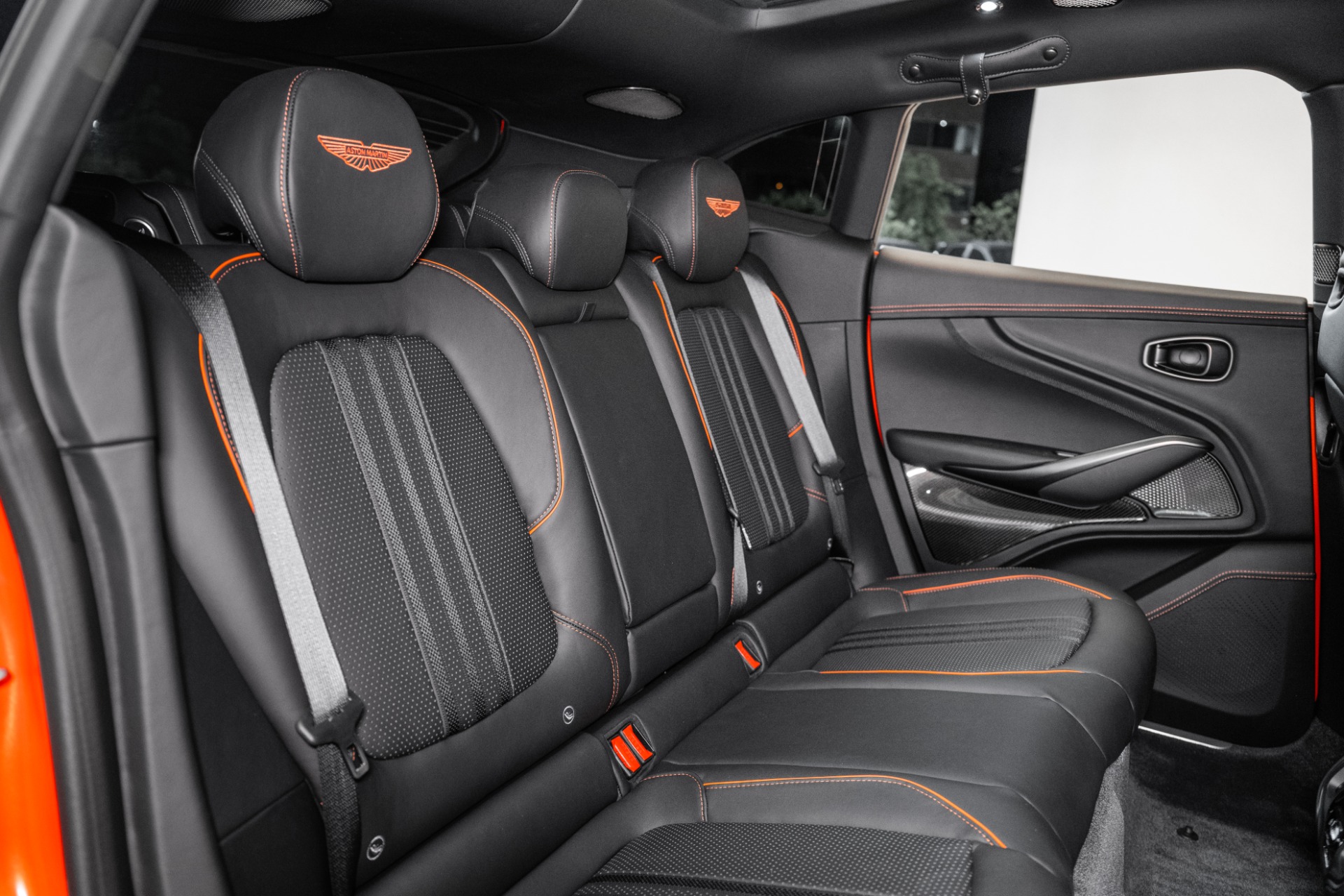 2025 Aston Martin DBX 707 - Photo 20