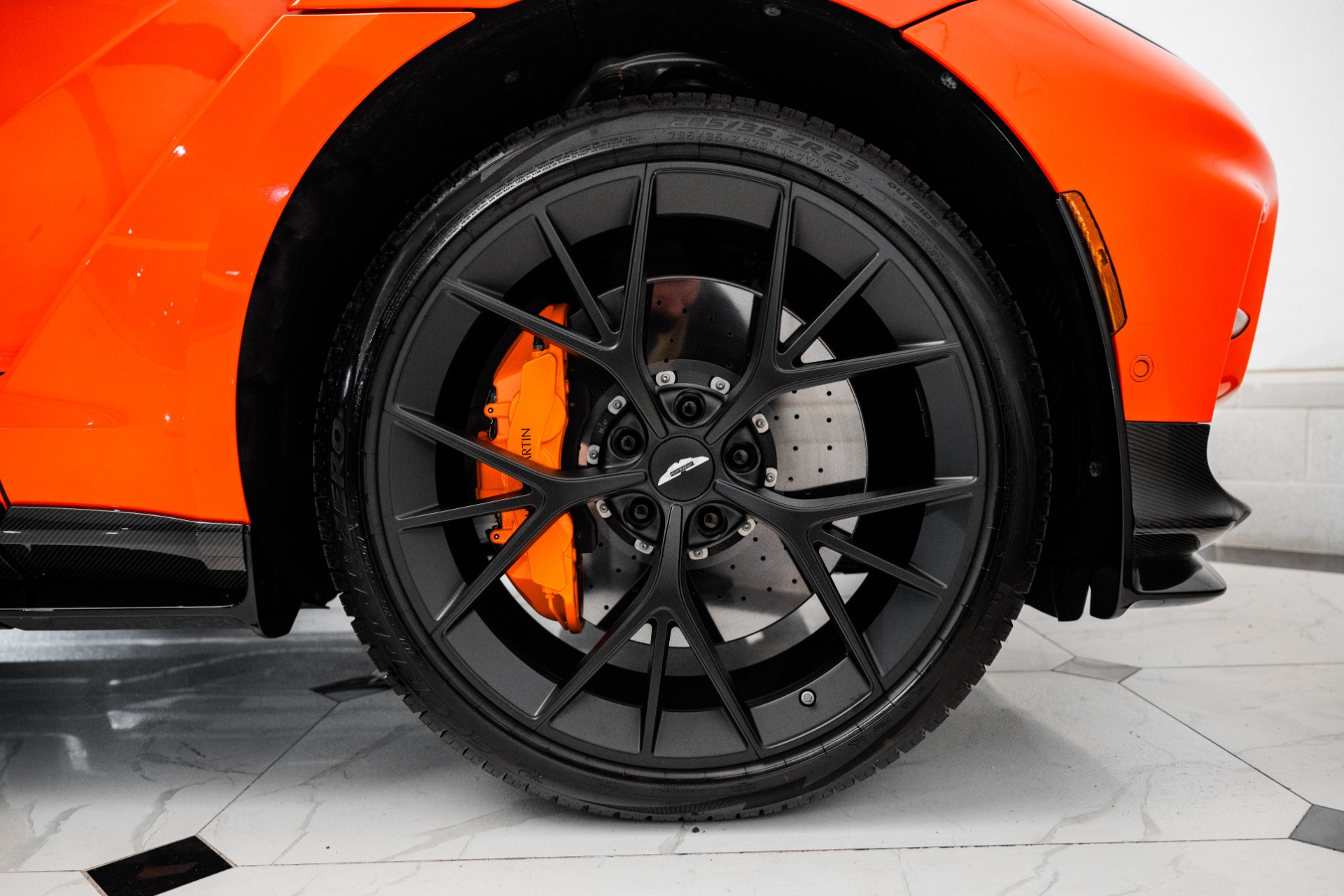 2025 Aston Martin DBX 707 - Photo 63