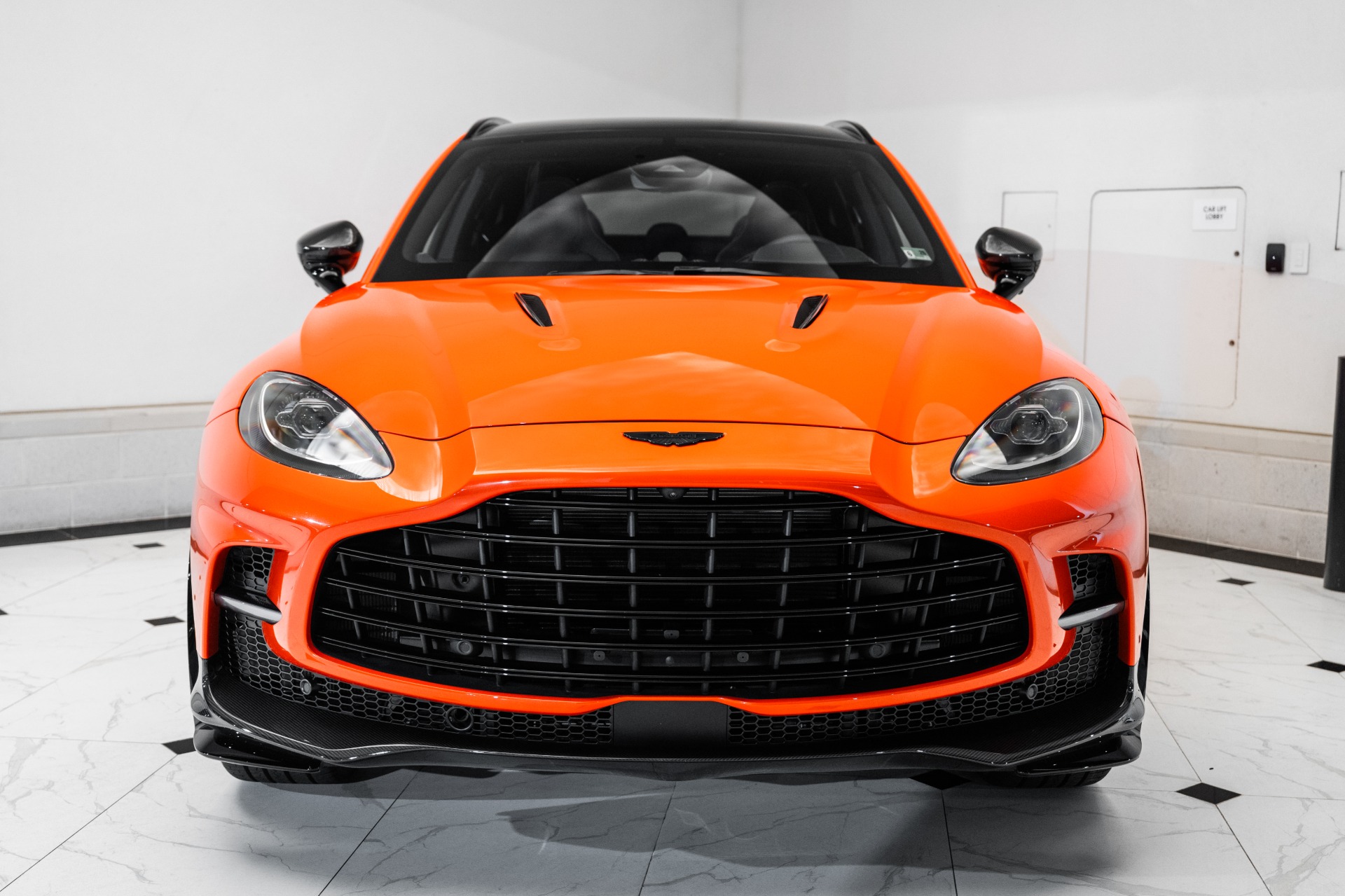 2025 Aston Martin DBX 707 - Photo 7