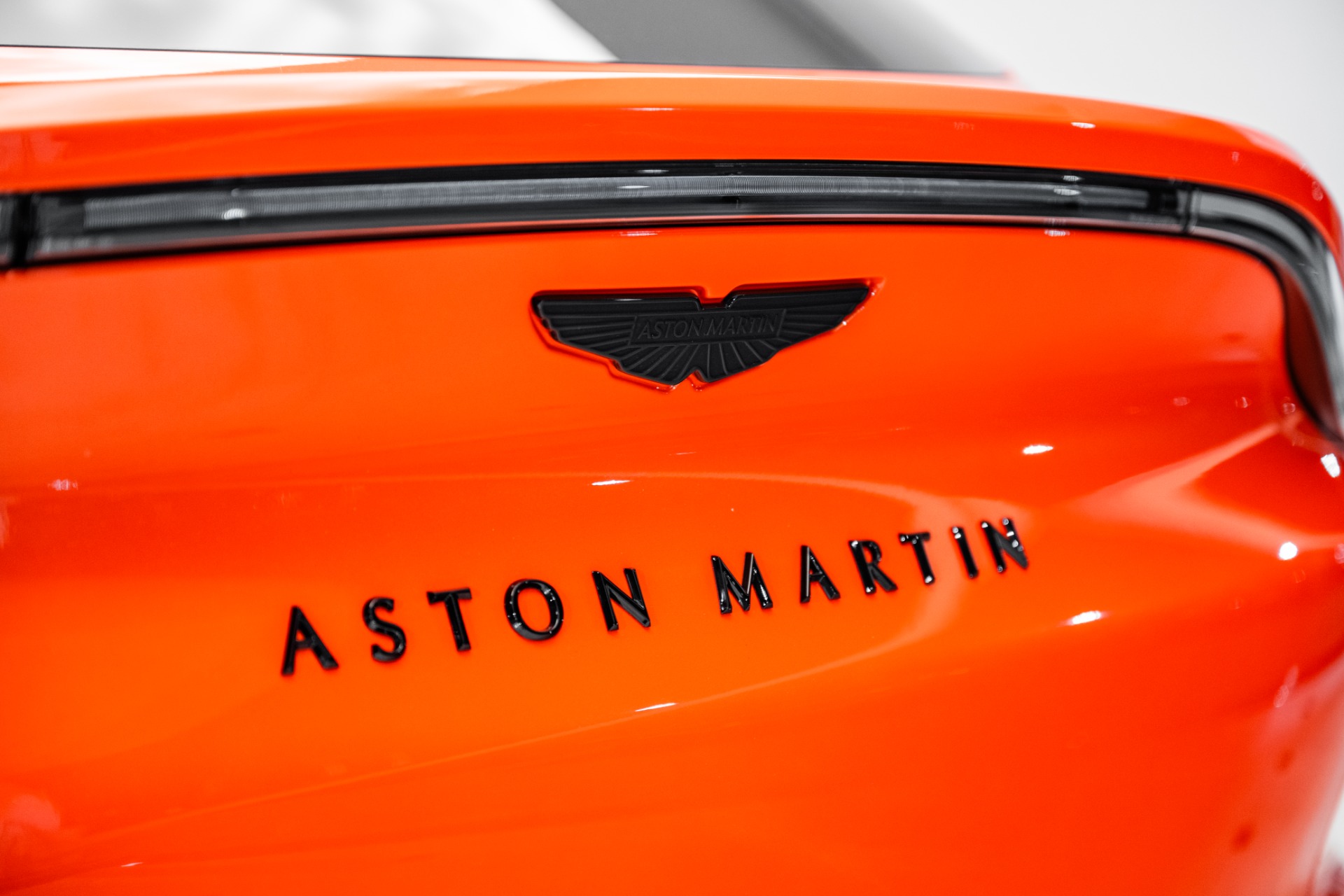 2025 Aston Martin DBX 707 - Photo 8