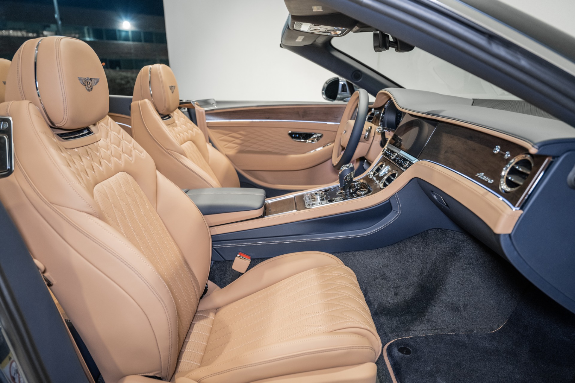 2026 Bentley Continental GTC Azure V8 photo 2