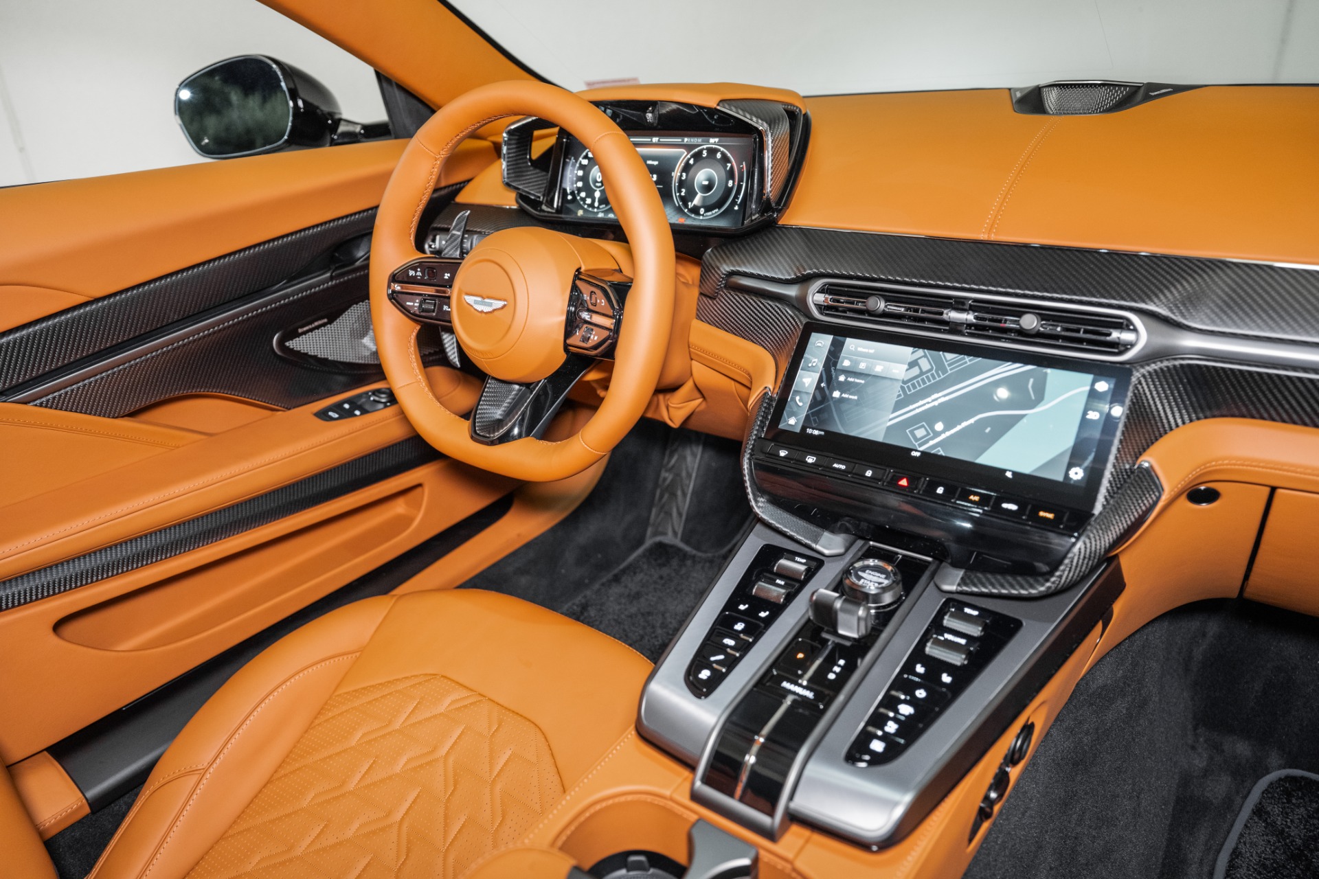2025 Aston Martin Vanquish Base - Photo 21