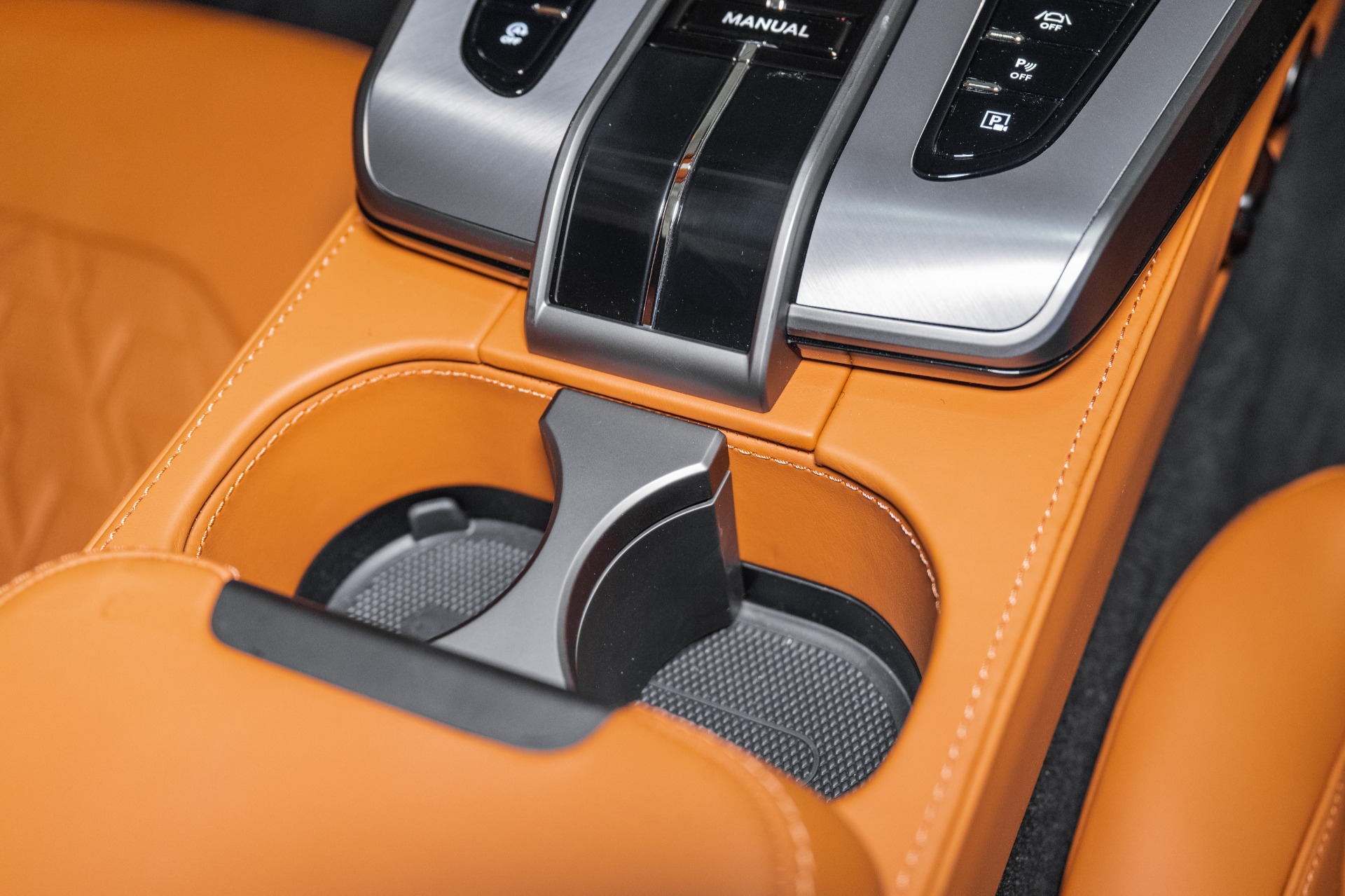 2025 Aston Martin Vanquish Base - Photo 41