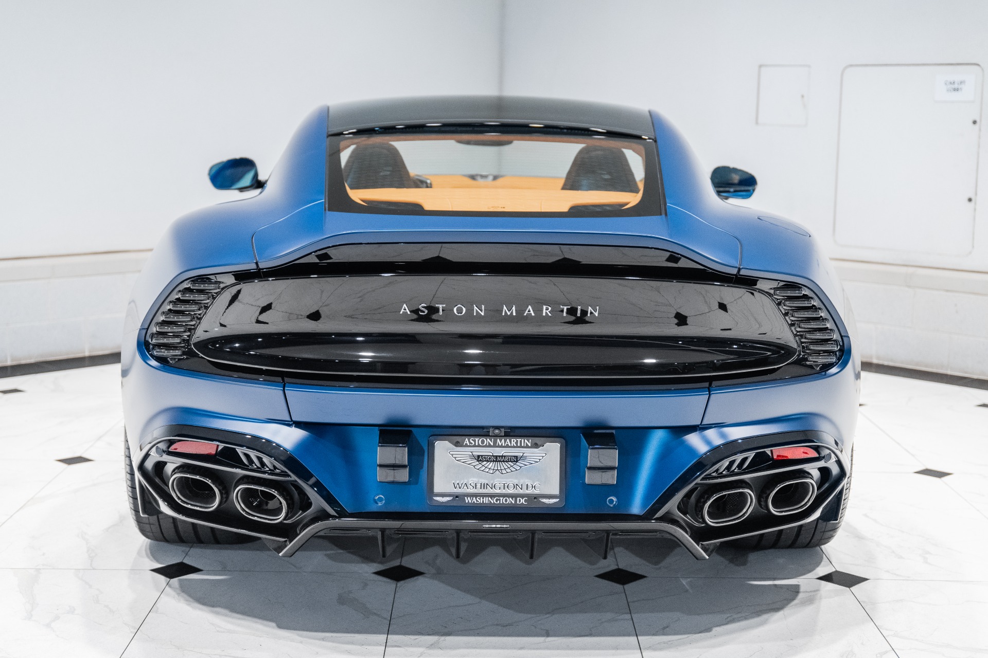 2025 Aston Martin Vanquish Base - Photo 45