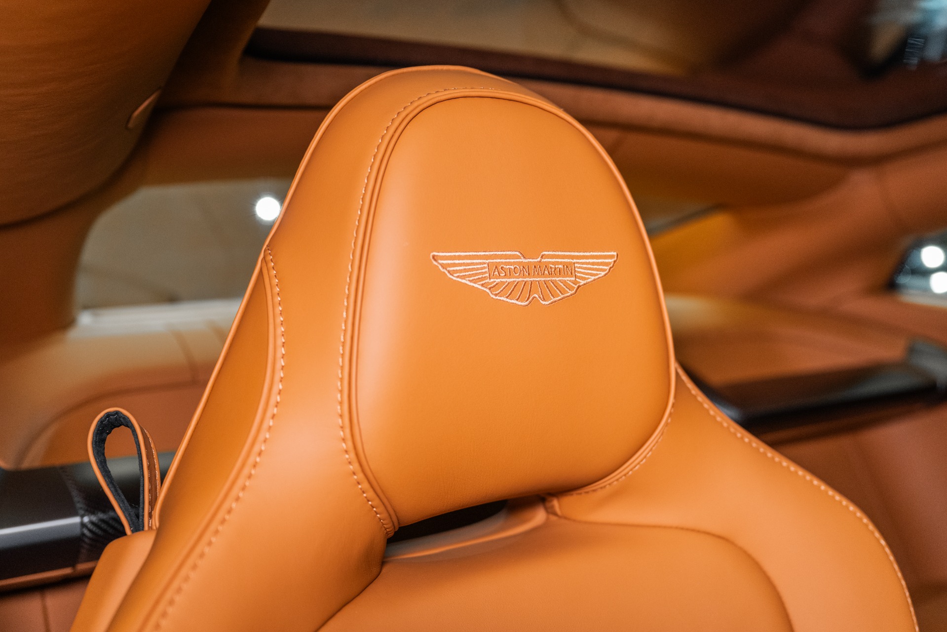 2025 Aston Martin Vanquish Base - Photo 5