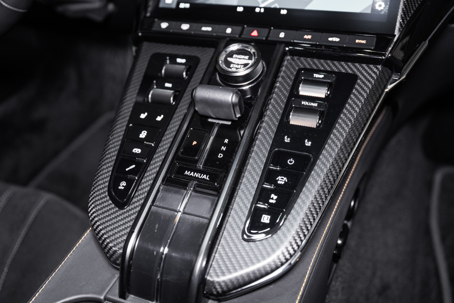 2025 Aston Martin Vantage AM6 photo 26