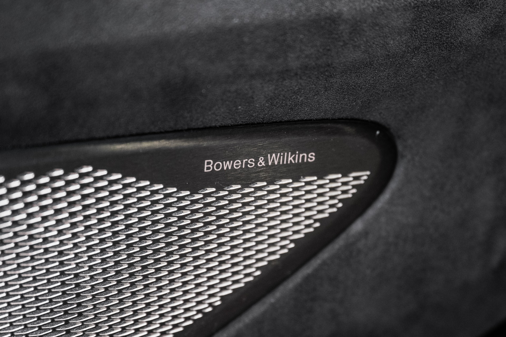 2025 Aston Martin Vantage Base - Photo 35