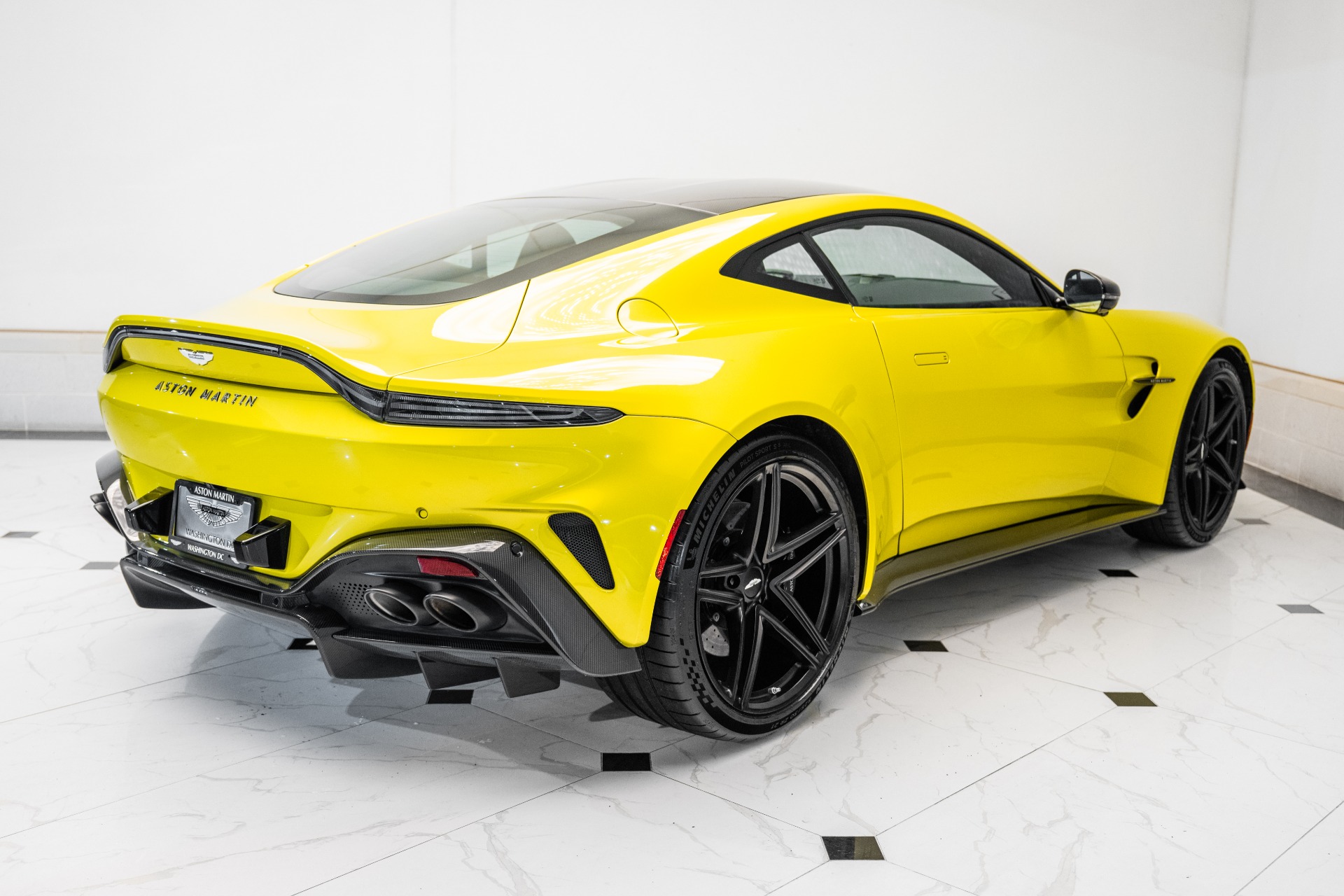 2025 Aston Martin Vantage AM6 photo 38