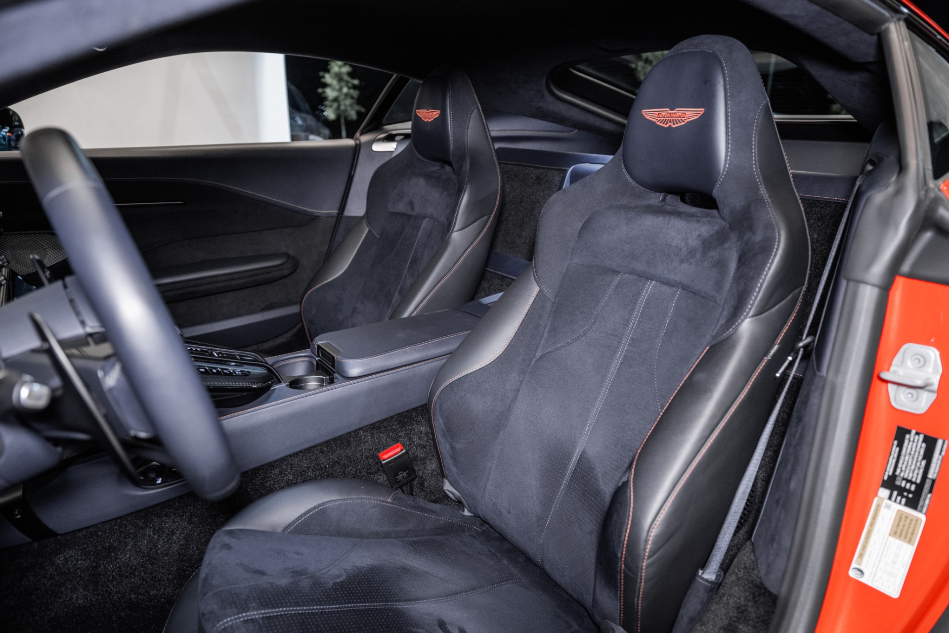 2025 Aston Martin Vantage AM6 photo 11