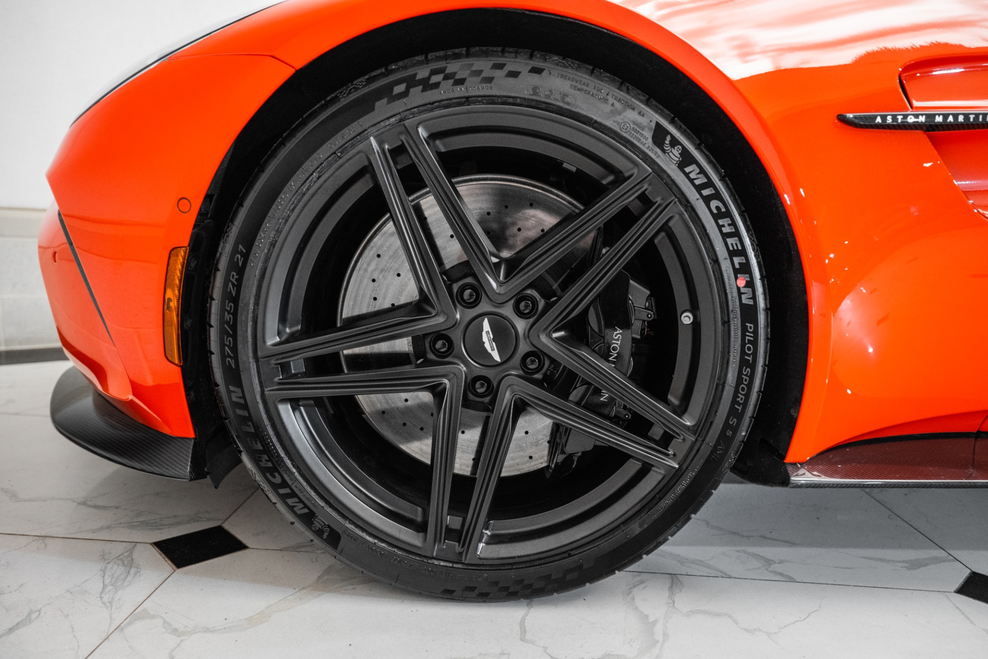 2025 Aston Martin Vantage AM6 photo 4