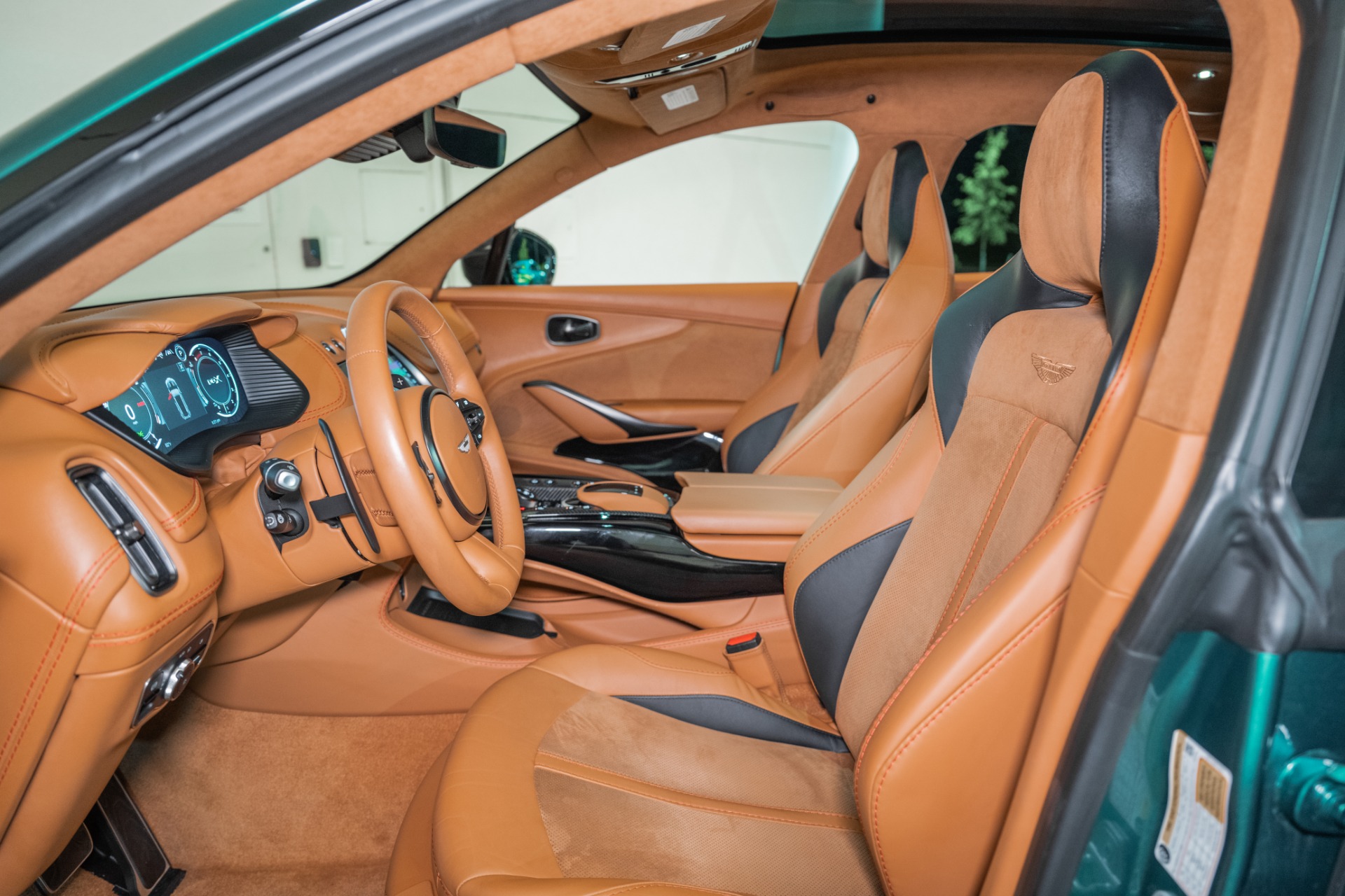 2023 Aston Martin DBX DBX707 photo 12