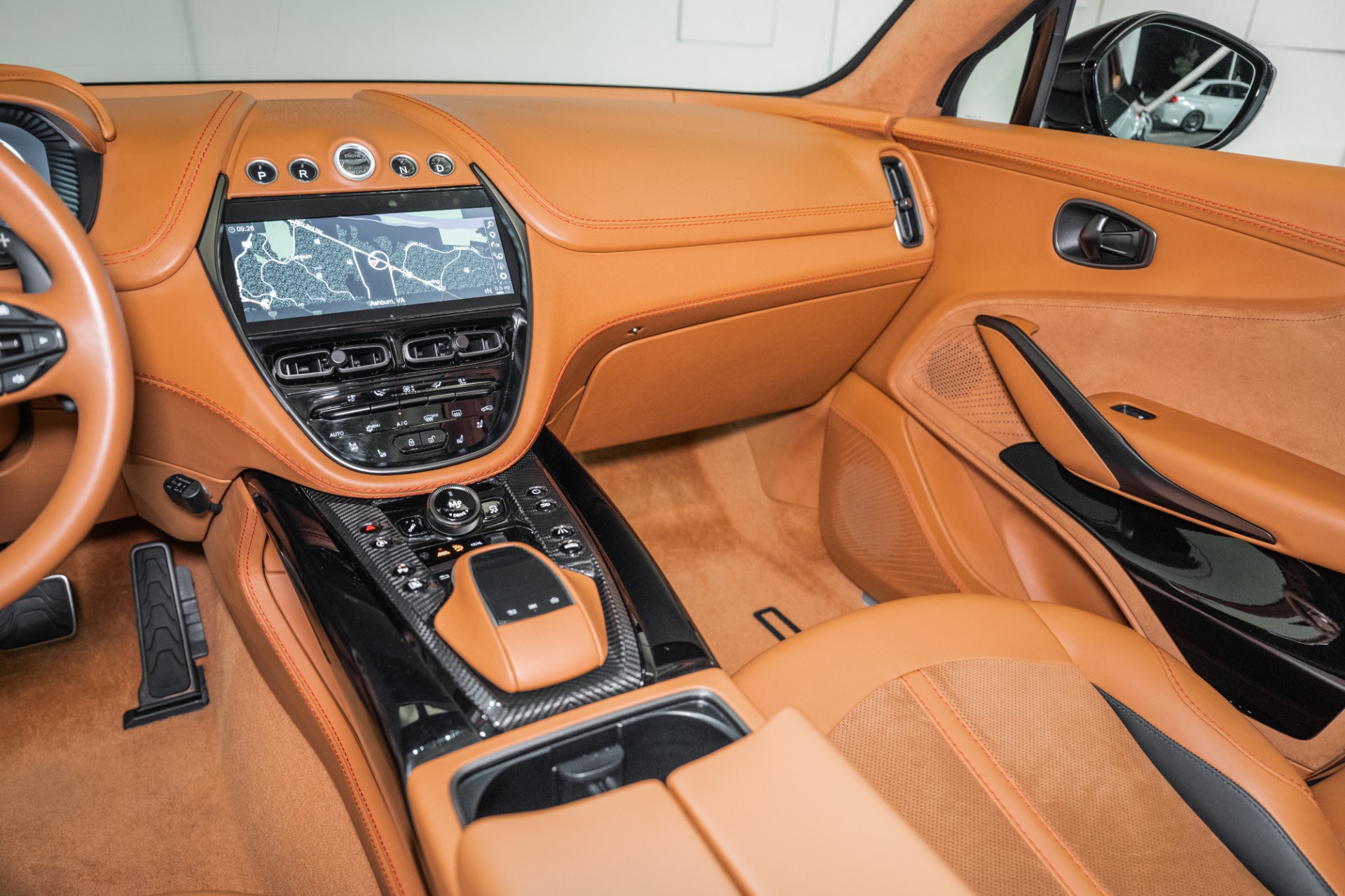 2023 Aston Martin DBX DBX707 photo 21