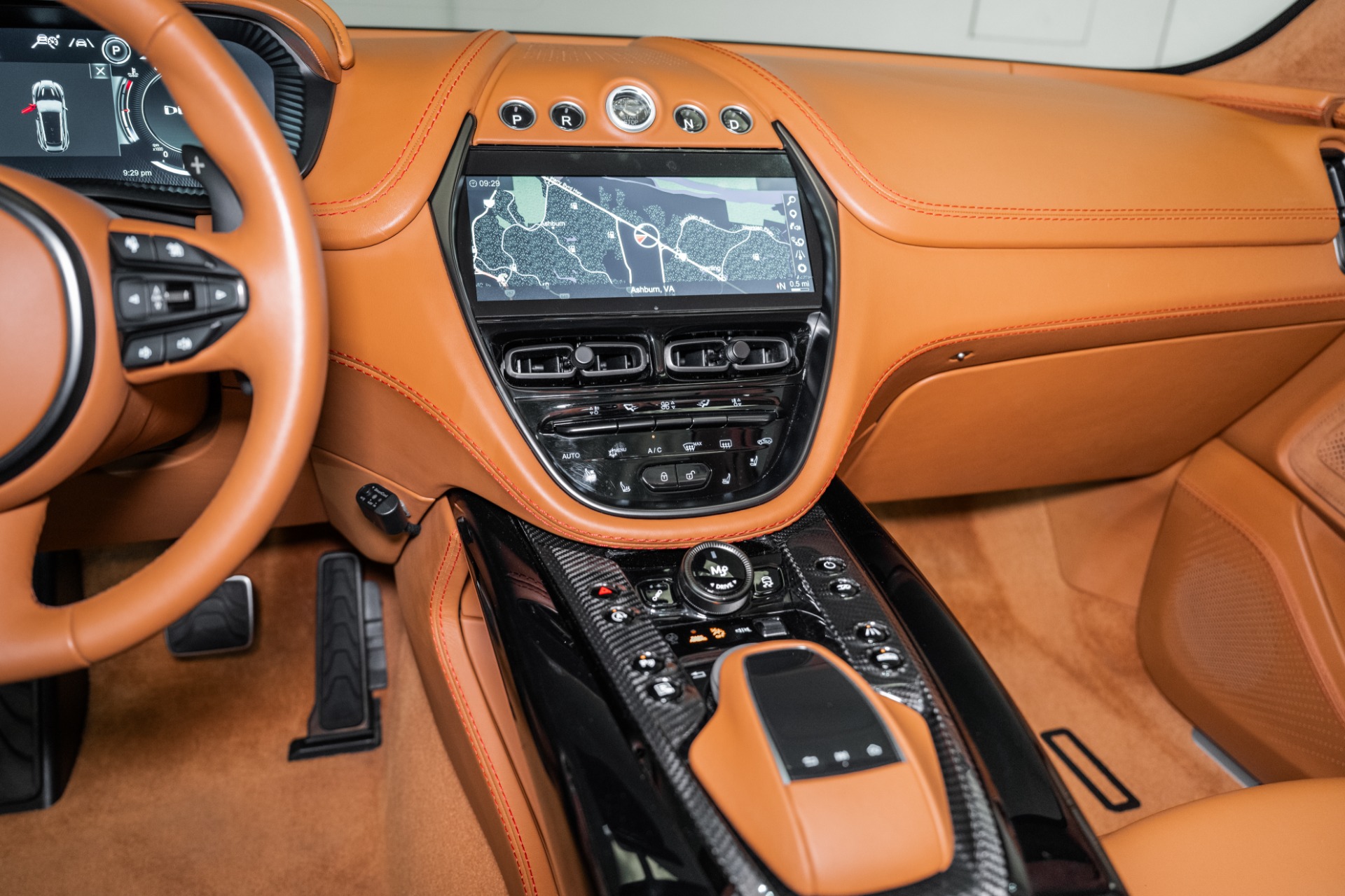 2023 Aston Martin DBX DBX707 photo 23