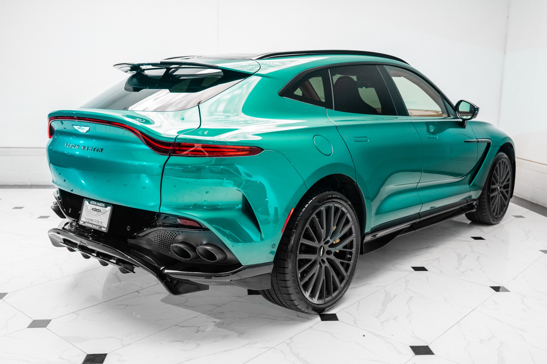 2023 Aston Martin DBX DBX707 photo 46
