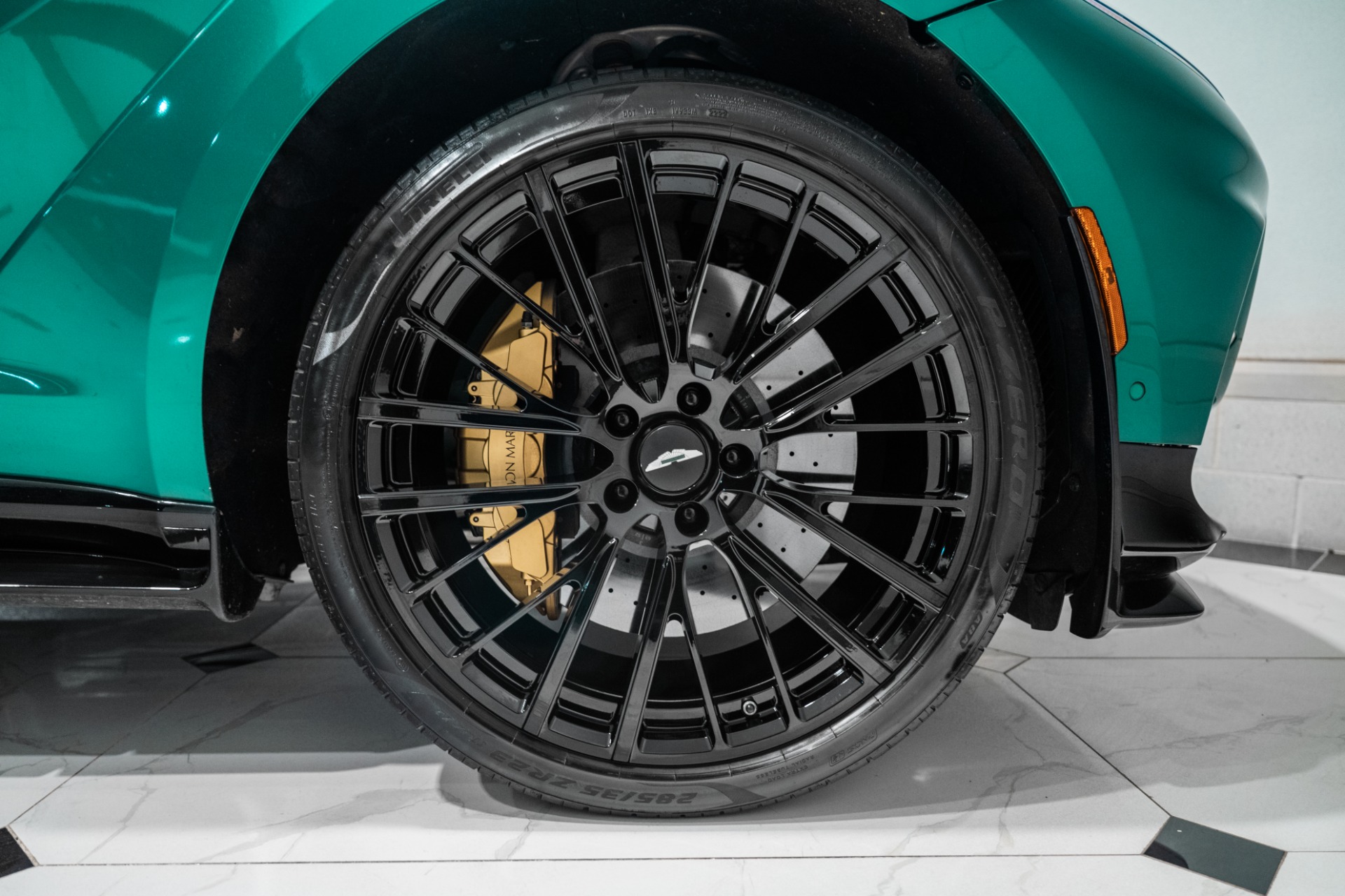 2023 Aston Martin DBX 707 - Photo 59