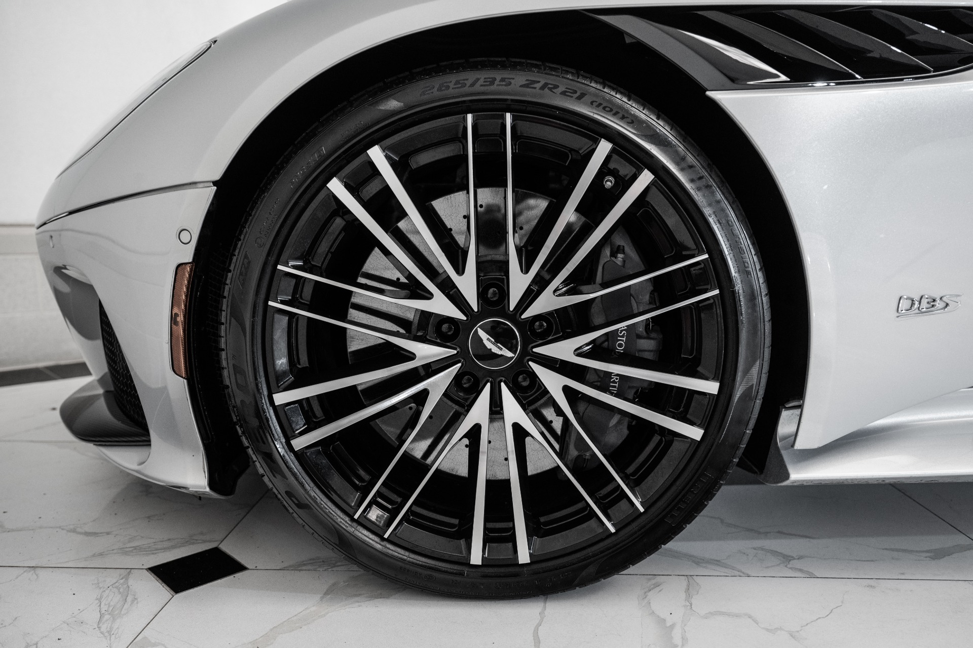 2020 Aston Martin DBS AM7 photo 4