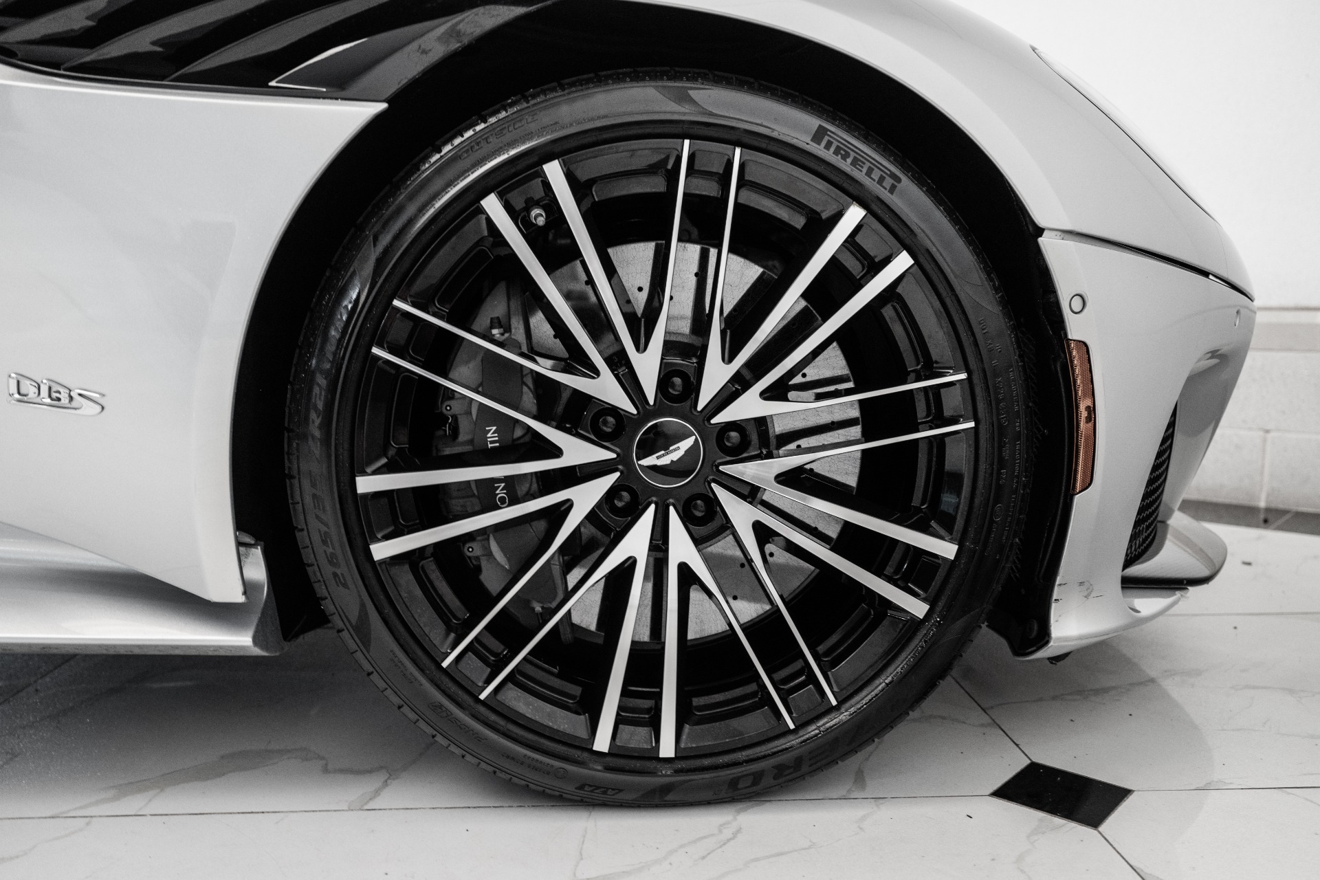 2020 Aston Martin DBS AM7 photo 46