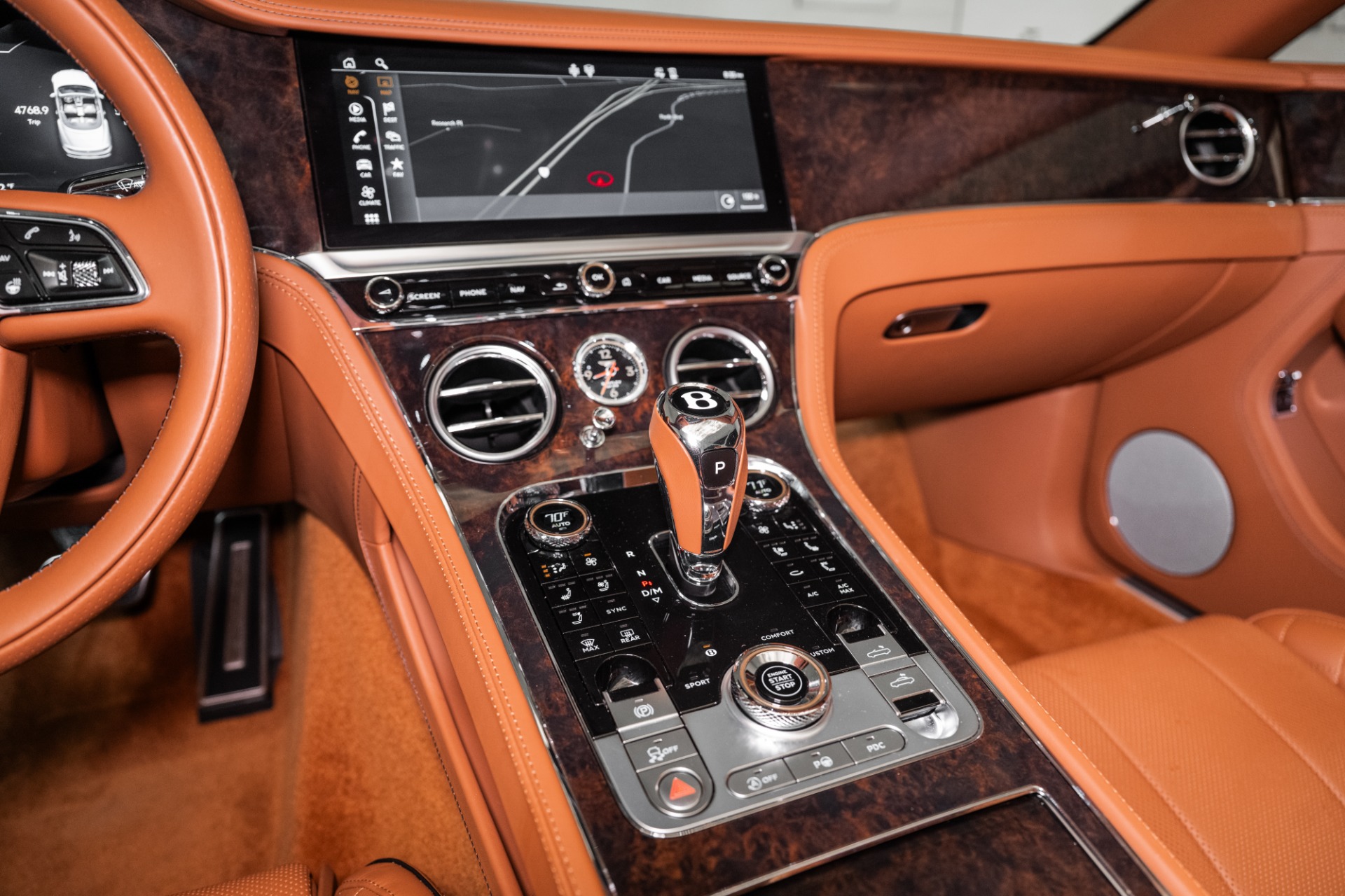 2022 Bentley Continental GT V8 photo 25