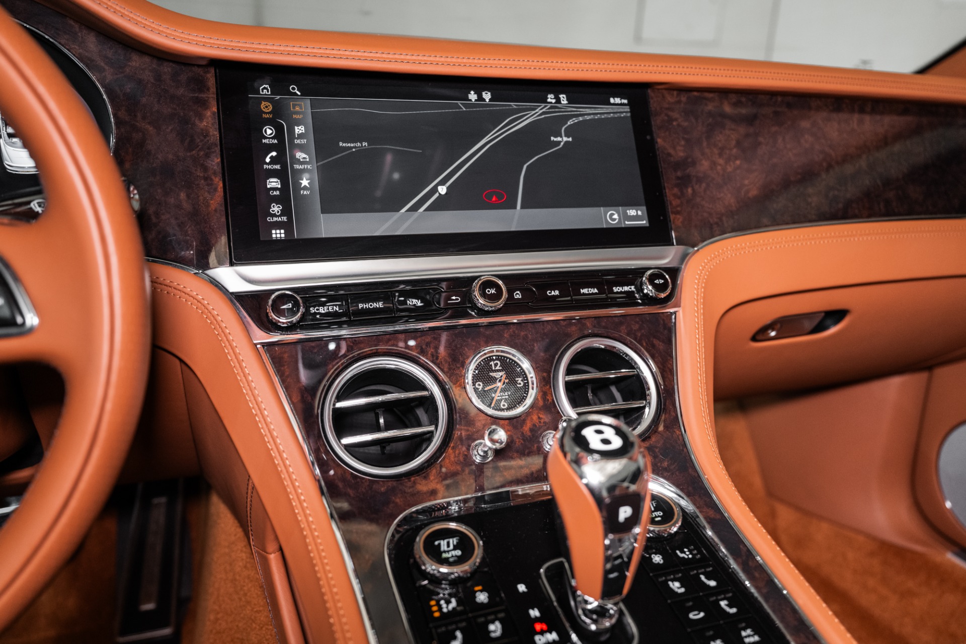 2022 Bentley Continental GT V8 photo 28