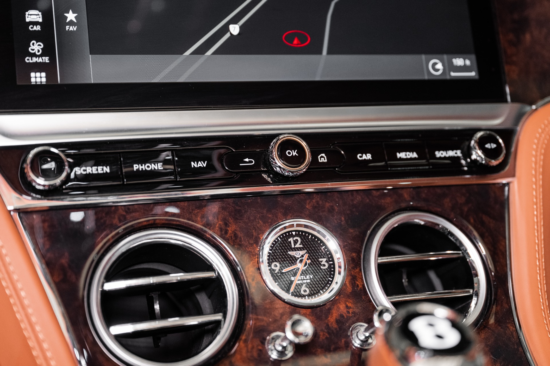 2022 Bentley Continental GT V8 photo 32