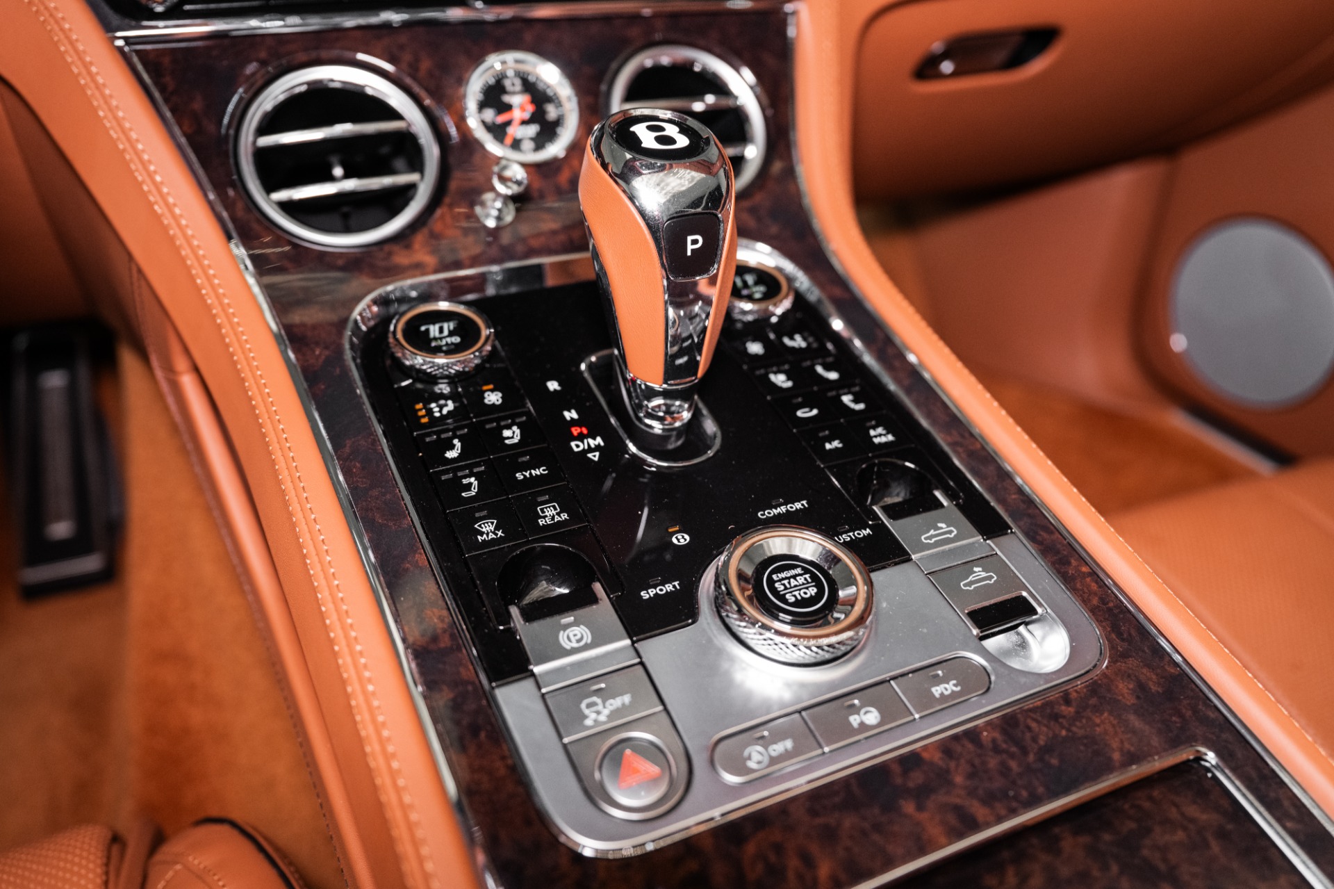 2022 Bentley Continental GT V8 photo 38