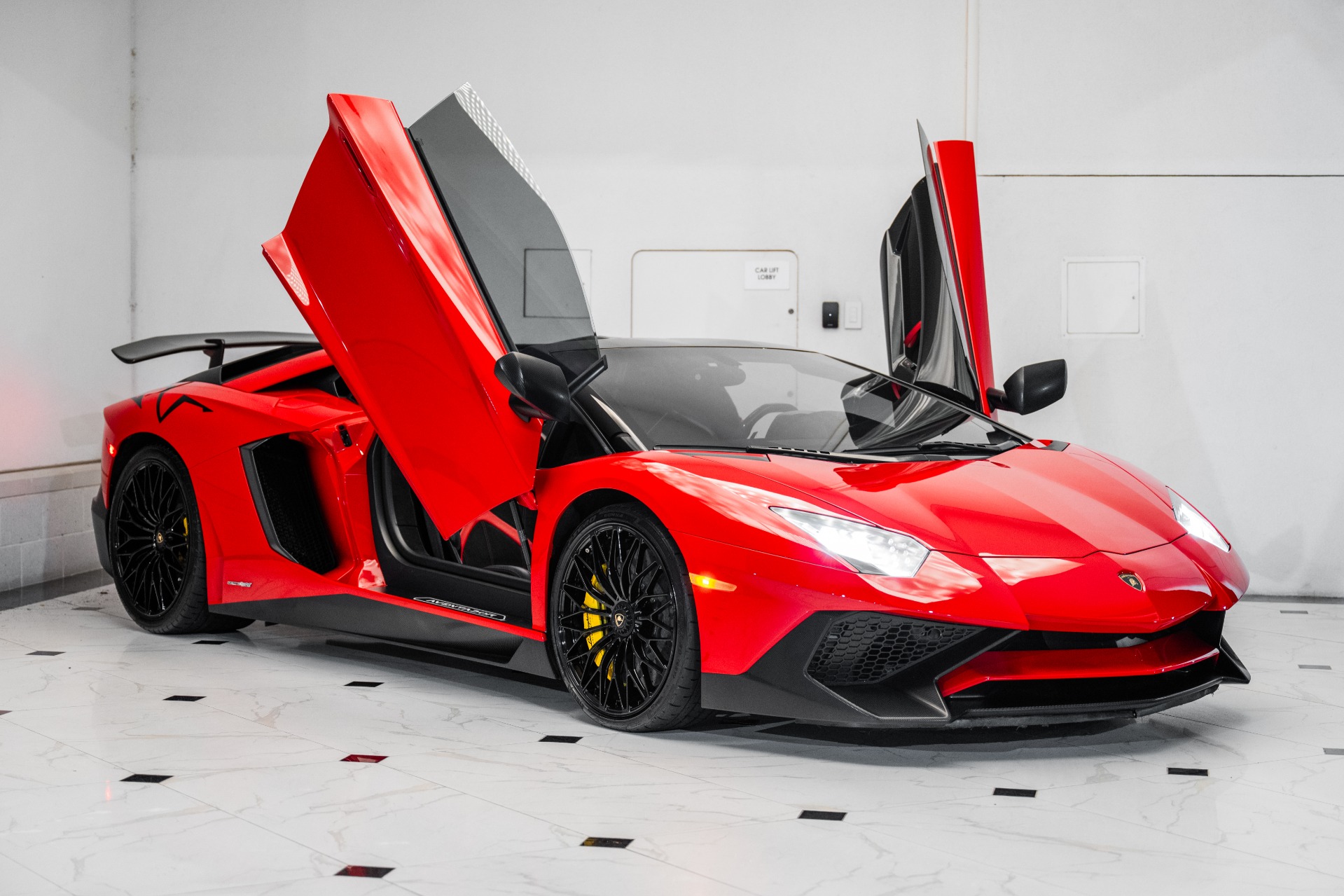 Used 2016 Lamborghini Aventador LP750-4 SuperVeloce Roadster (The