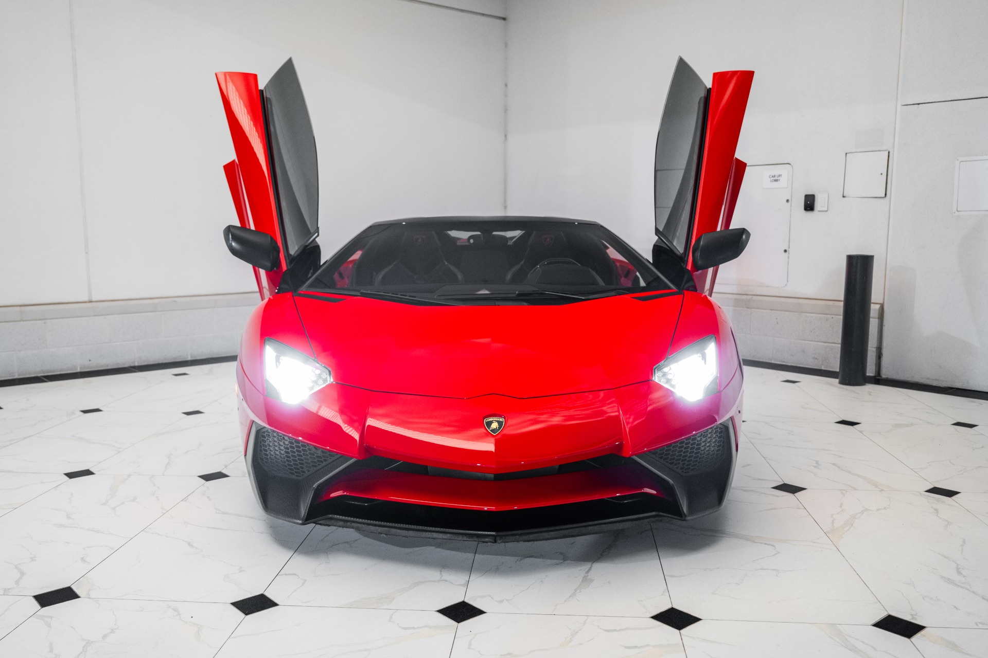 Used 2016 Lamborghini Aventador LP750-4 SuperVeloce Roadster (The
