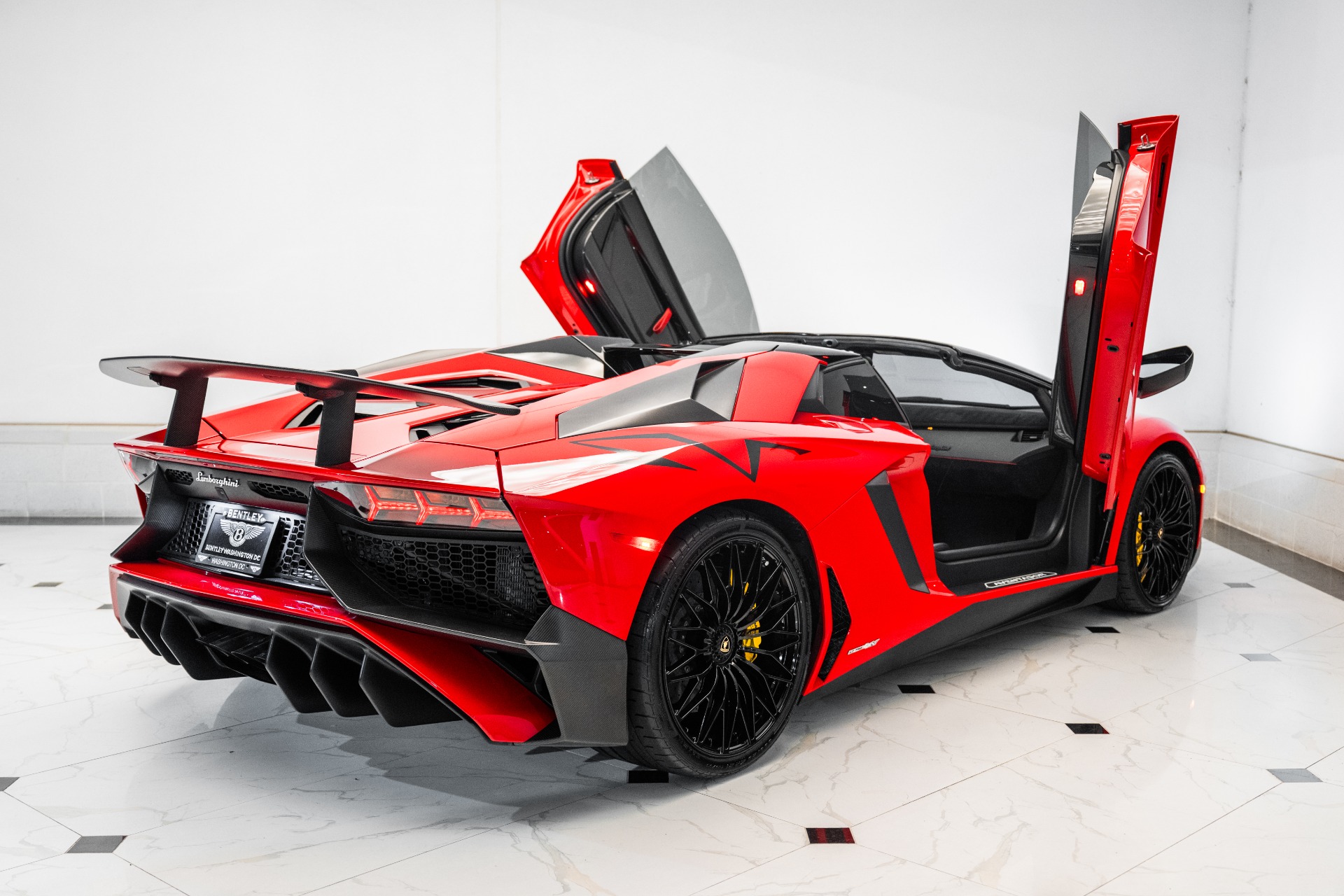 Used 2016 Lamborghini Aventador LP750-4 SuperVeloce Roadster (The