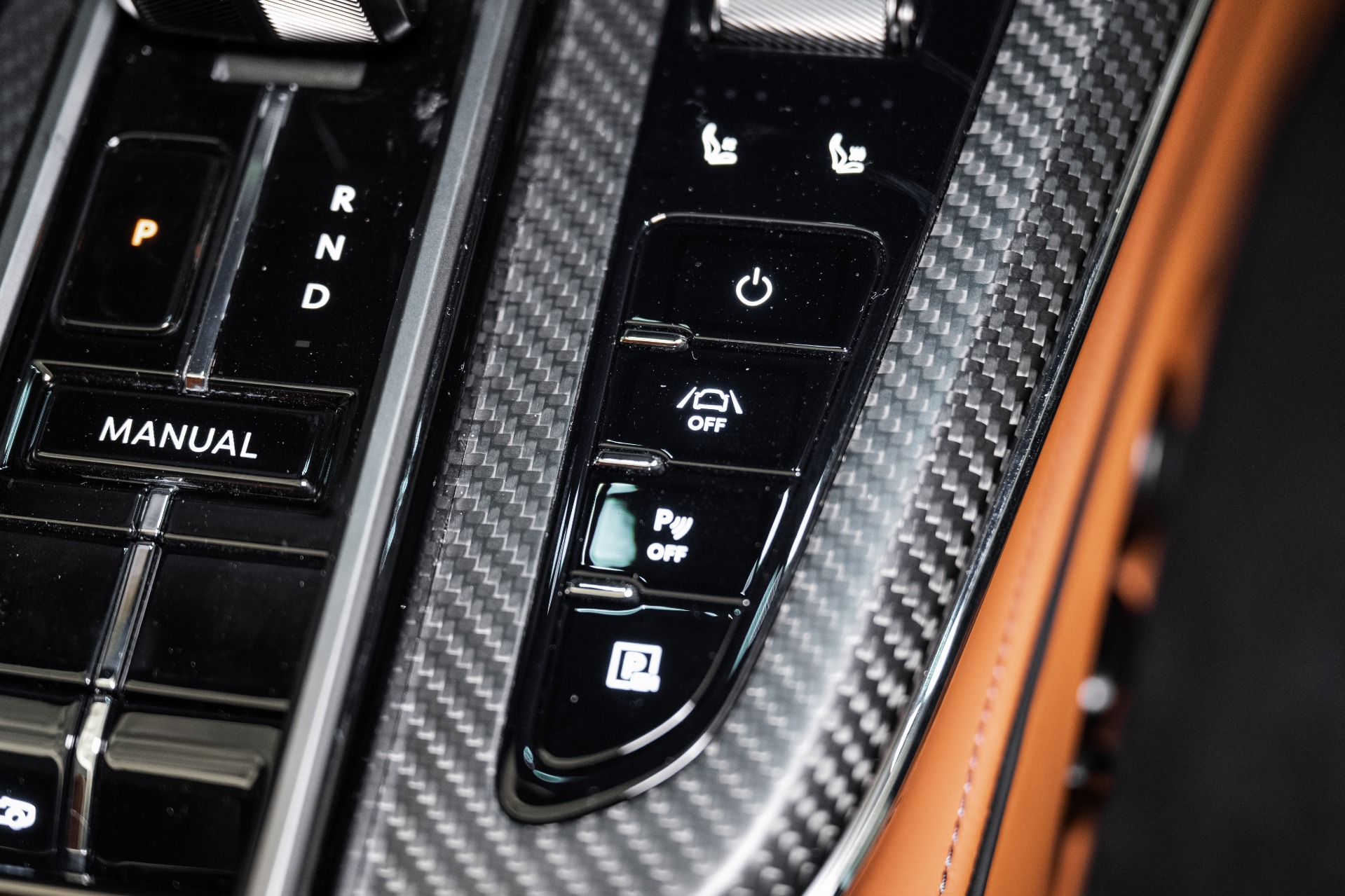 2026 Aston Martin Vantage Roadster photo 29