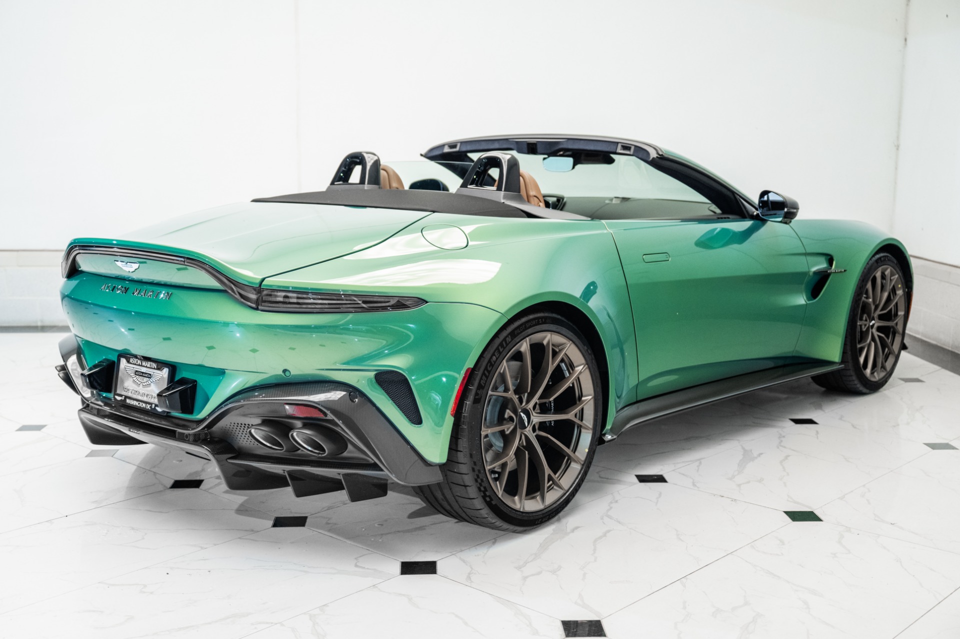 2026 Aston Martin Vantage Roadster photo 38