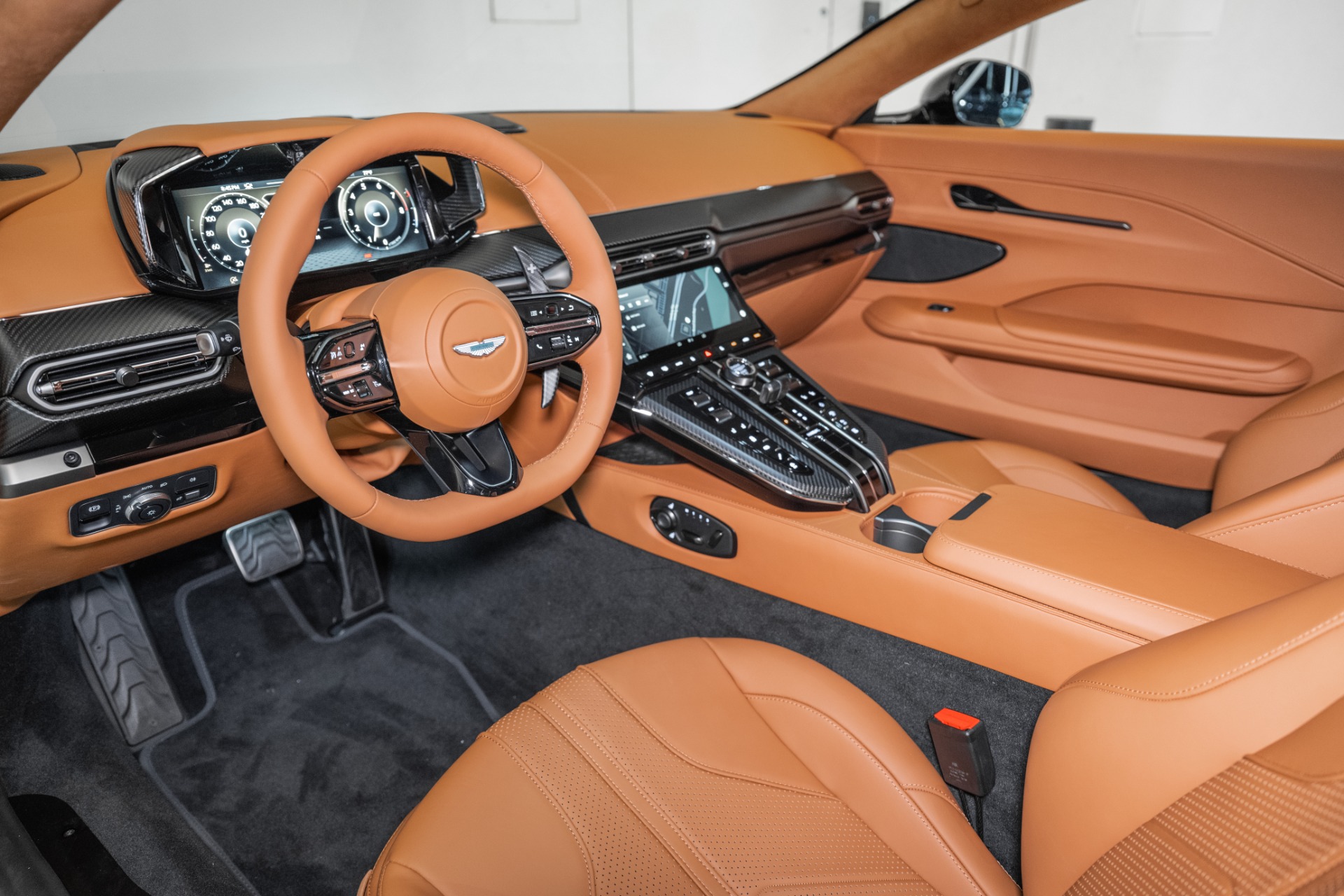 2026 Aston Martin Vantage AM6 photo 3