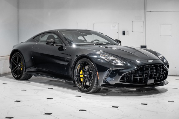 2026 Aston Martin VANTAGE Coupe's photo