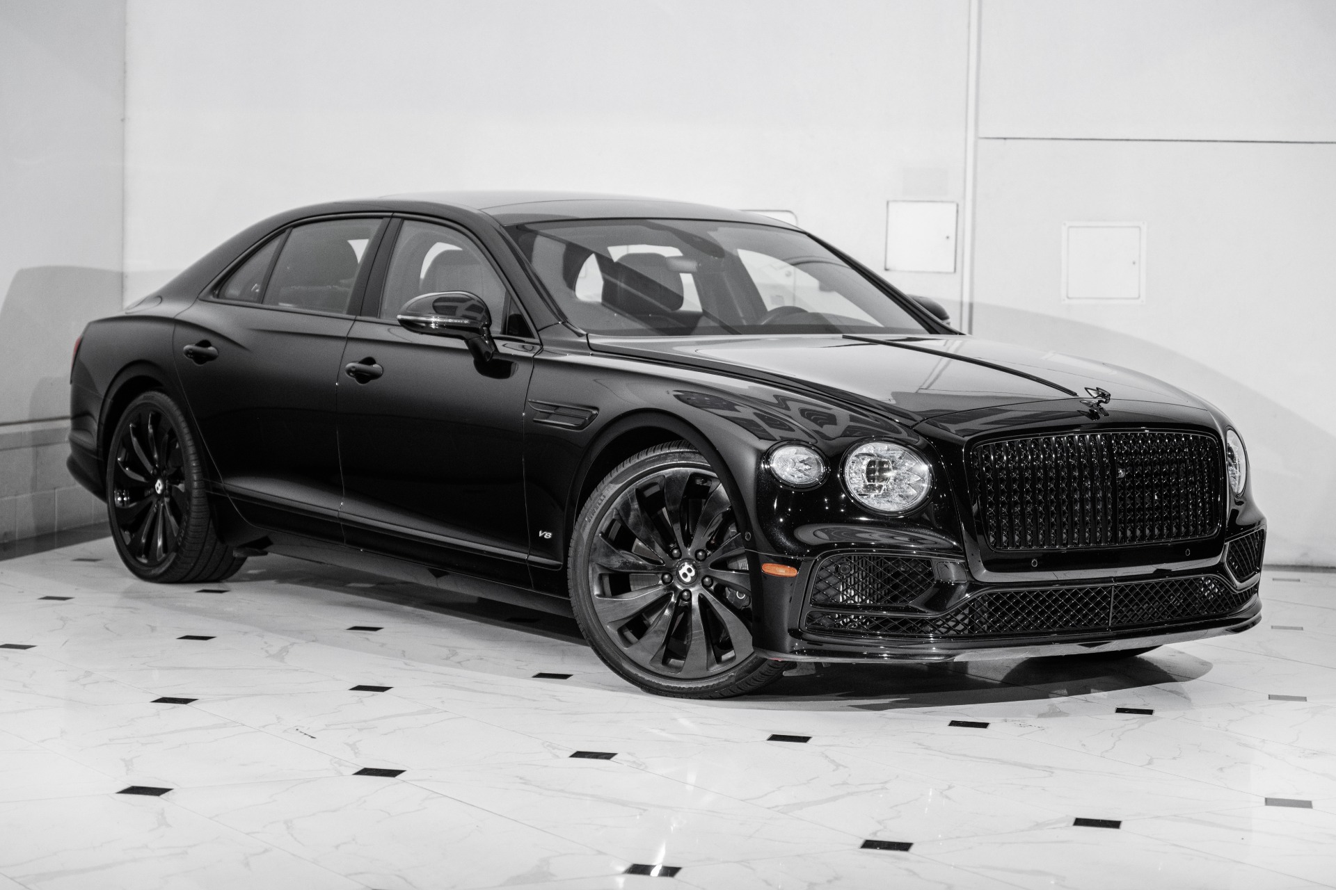 2022 Bentley Flying Spur's photo